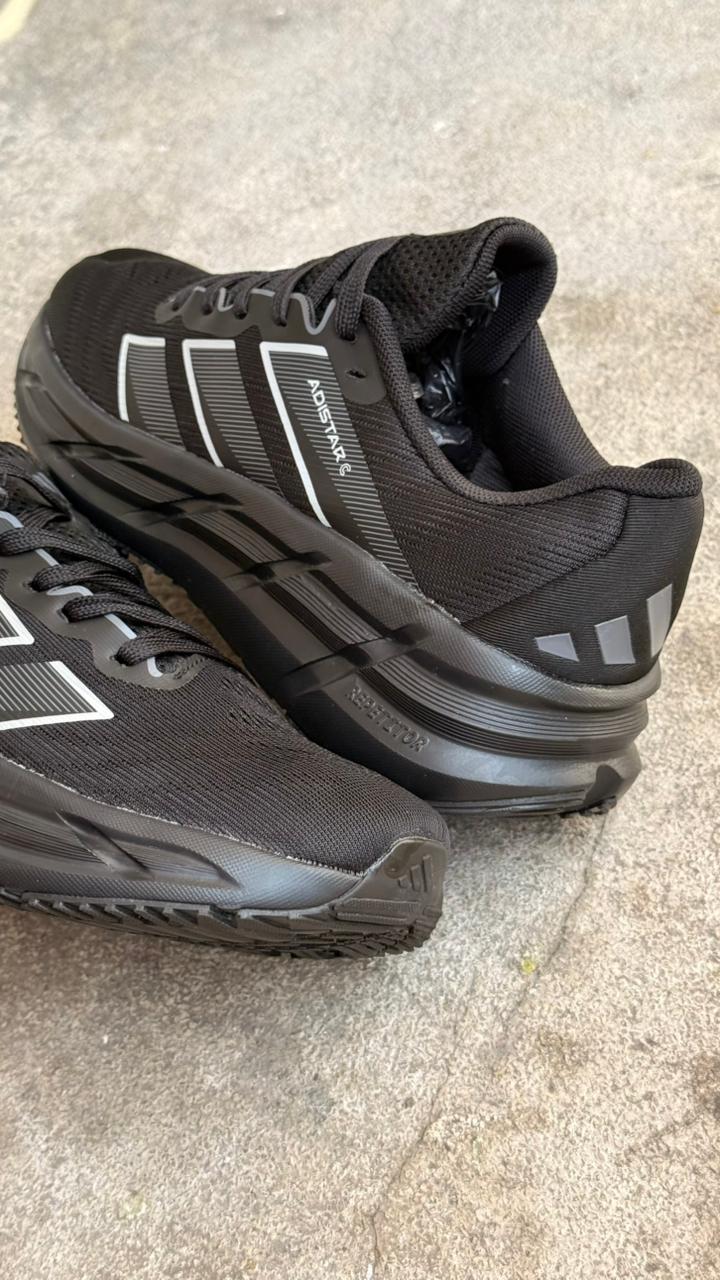 ADIDAS ADISTAR 2026 NEGRO - Image 3
