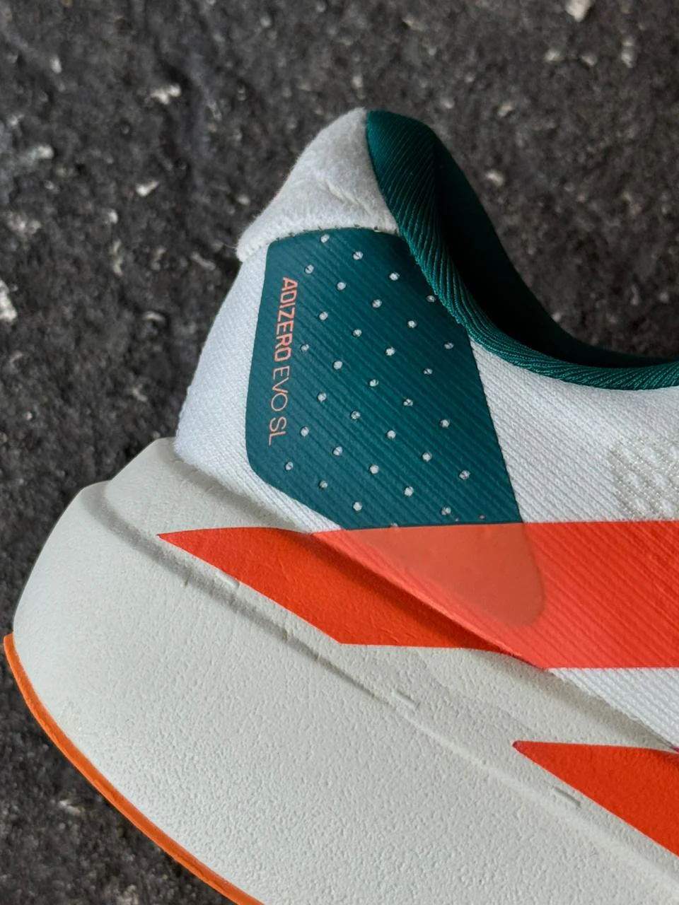 ADIDAS ADIZERO BLANCO NARANJA VERDE - Image 2