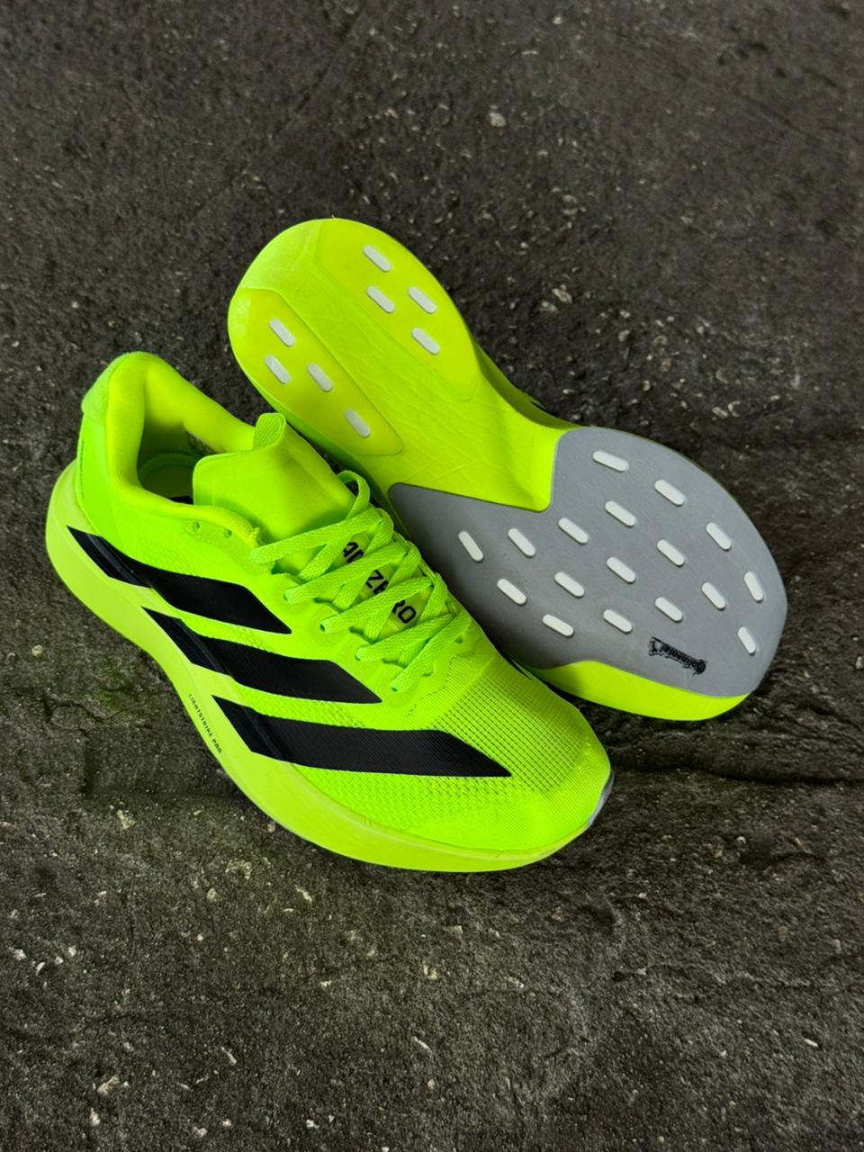 ADIDAS ADIZERO VERDE NEGRO - Image 2