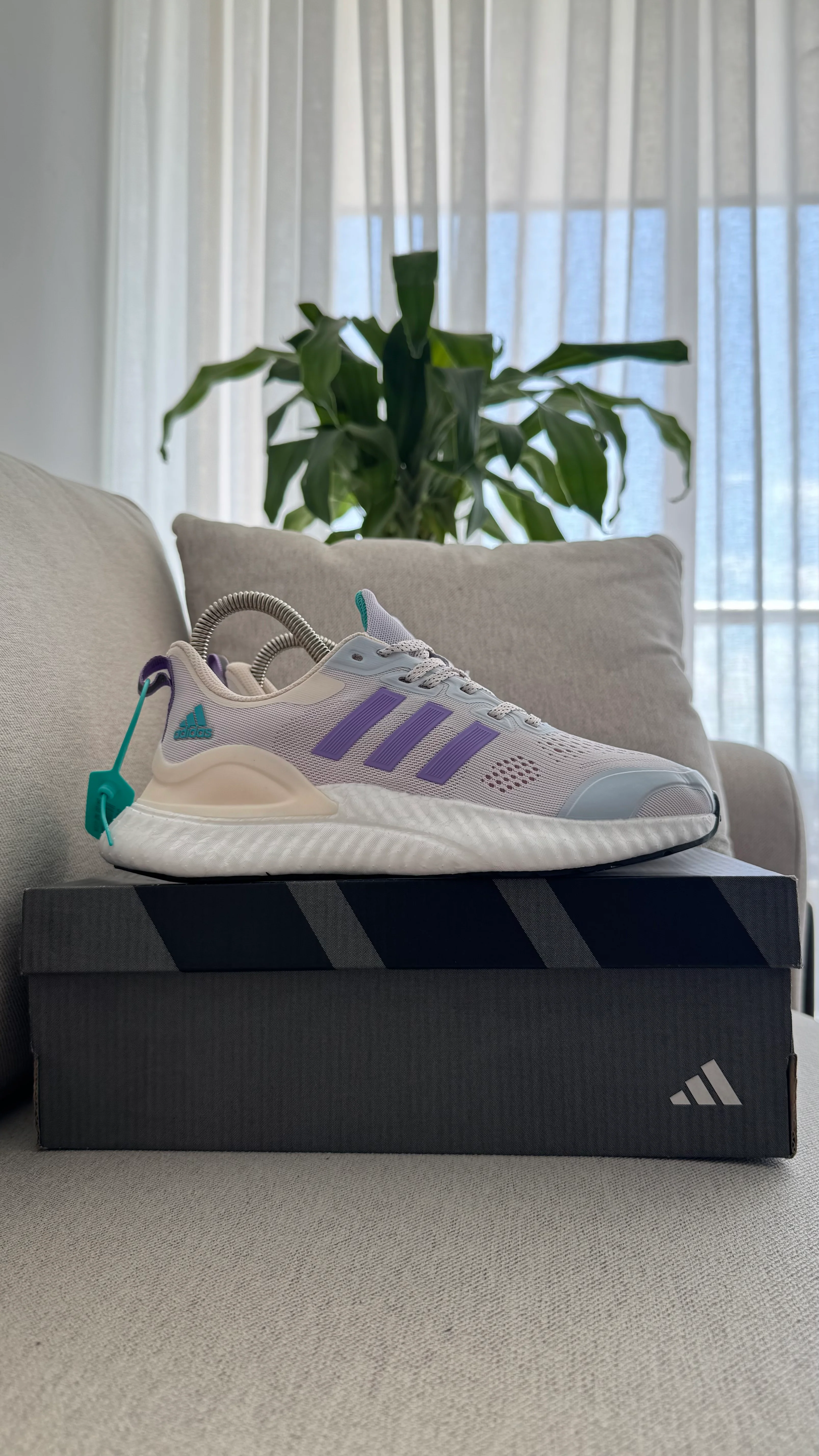 ADIDAS ALPHABOUNCE GRIS MORADO - Image 7