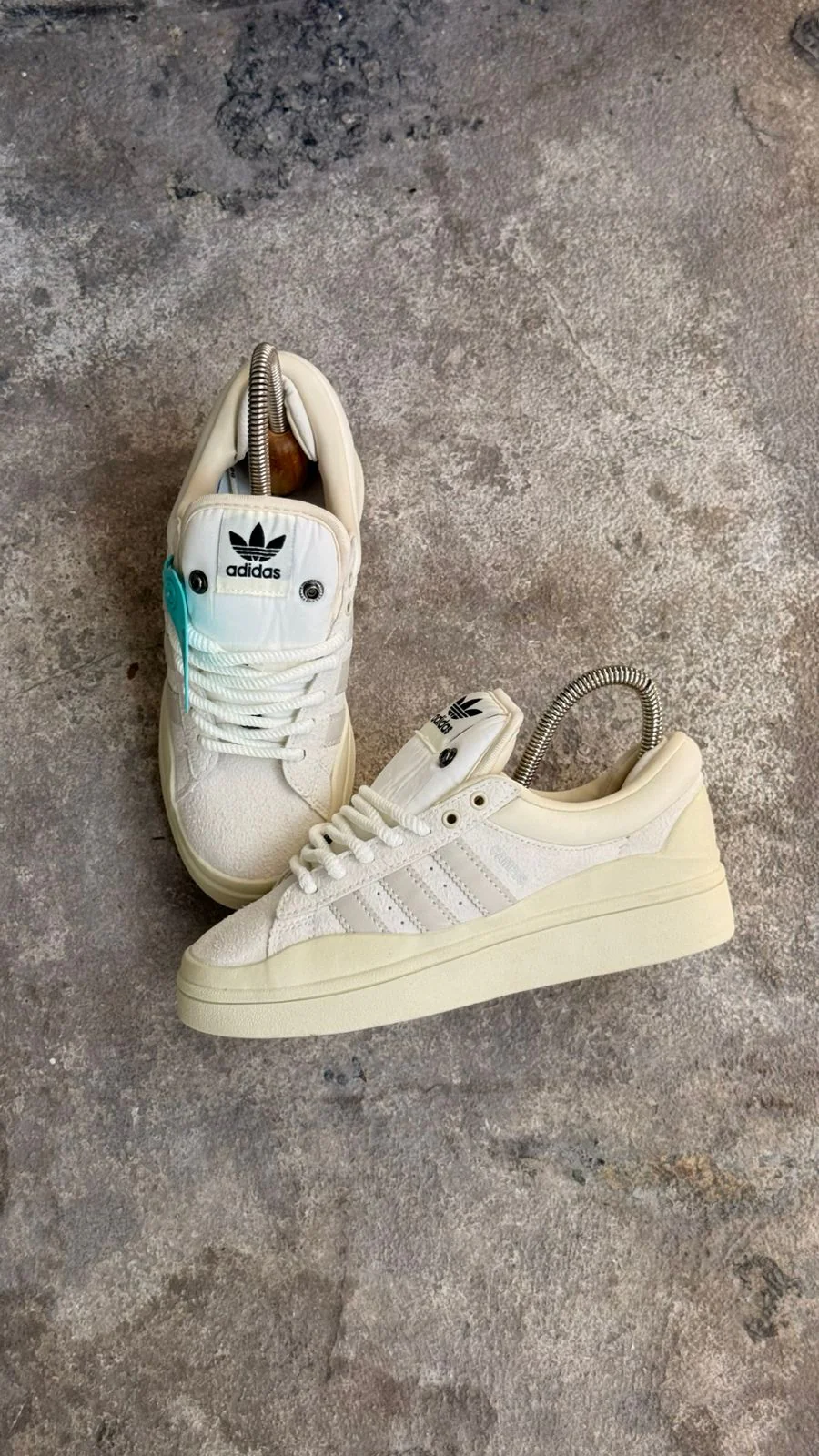 ADIDAS BAD BUNNY BEIGE - Image 3