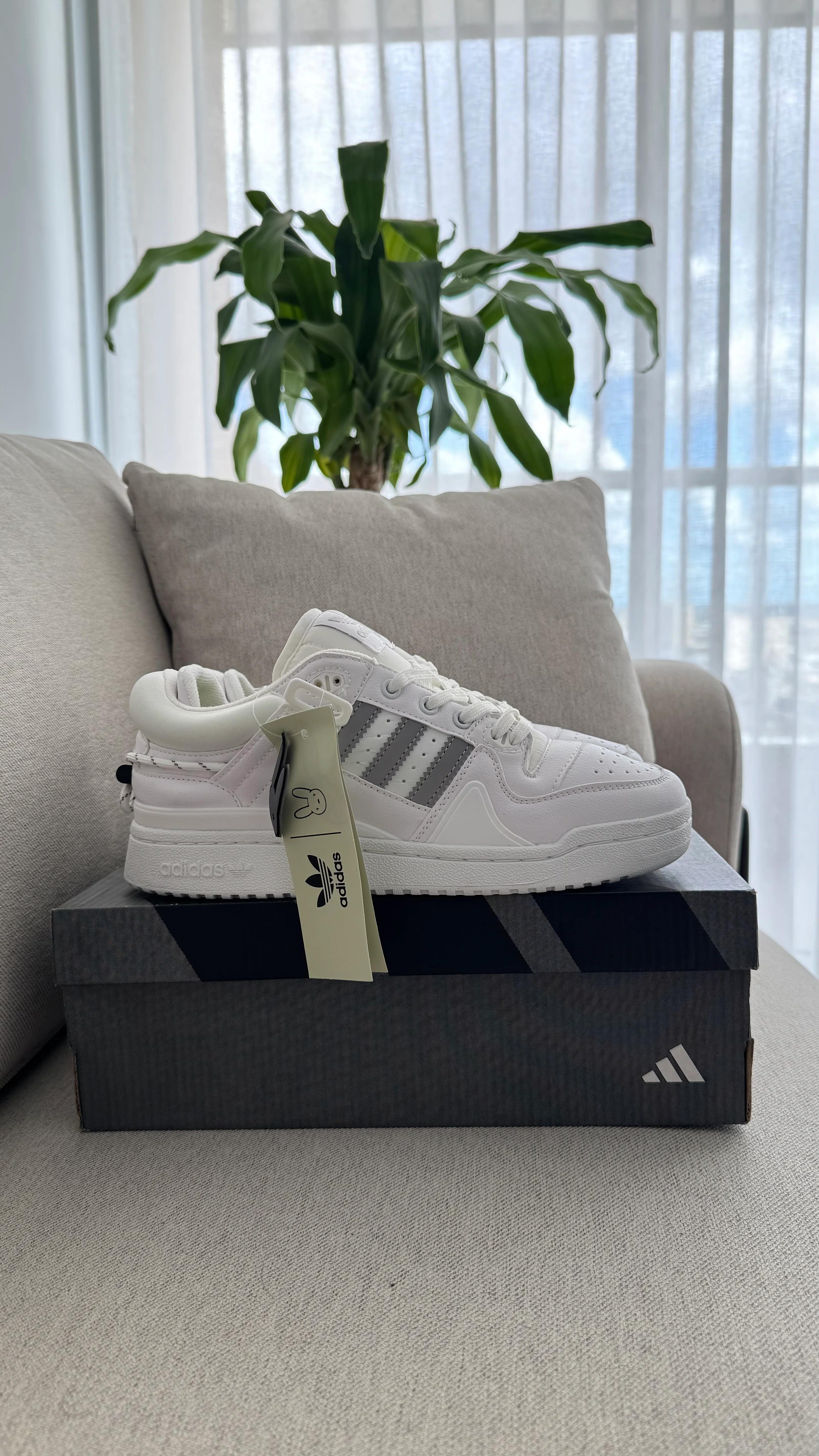 ADIDAS BAD BUNNY BLANCO - Image 6