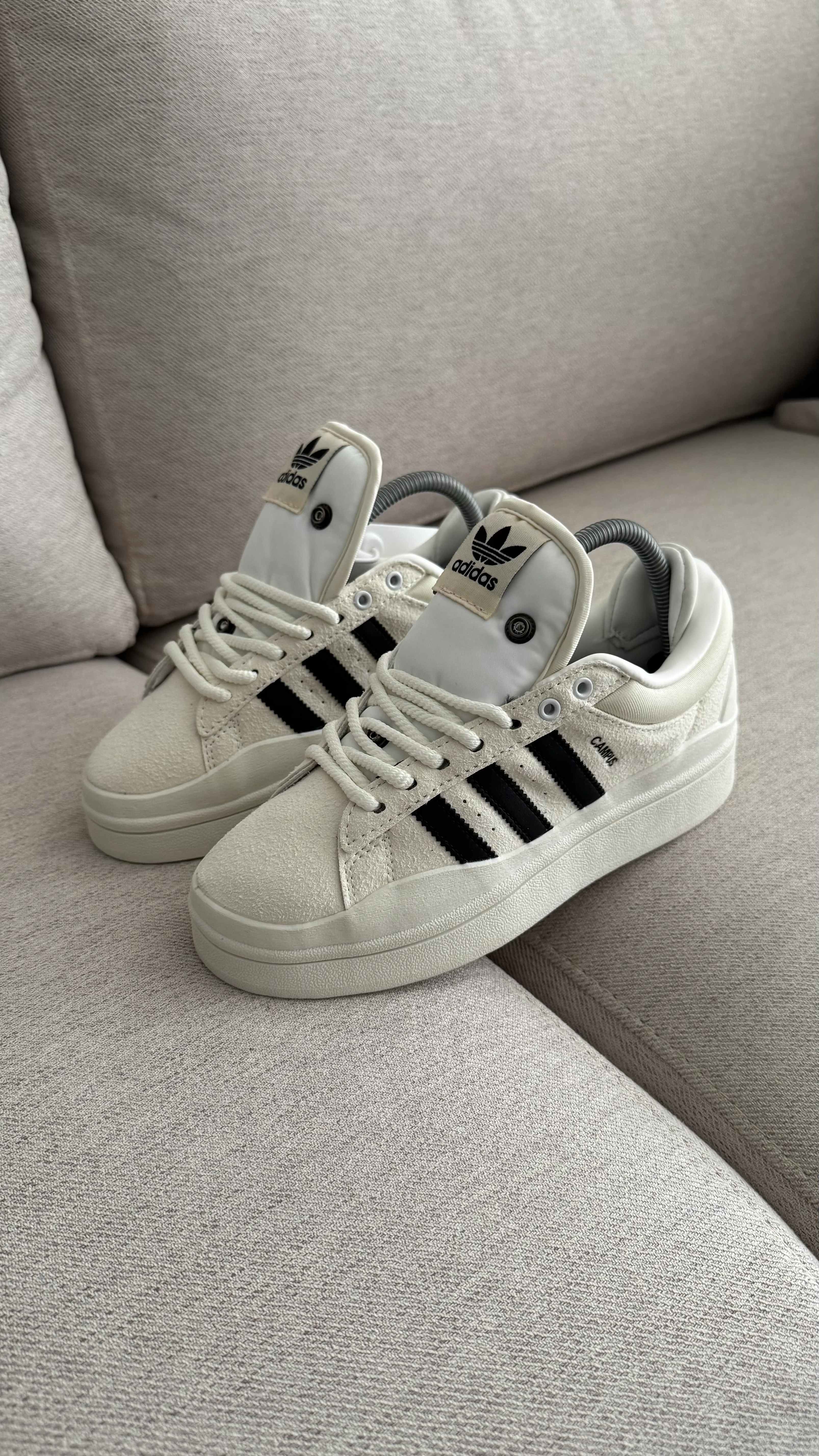 ADIDAS BENITO BLANCO NEGRO - Image 5