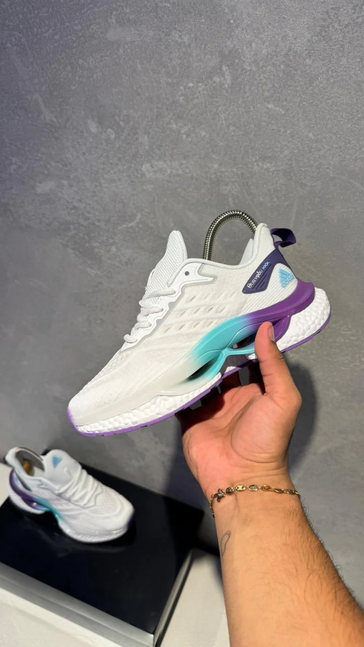 ADIDAS BOOST BLANCO MORADO - Image 6