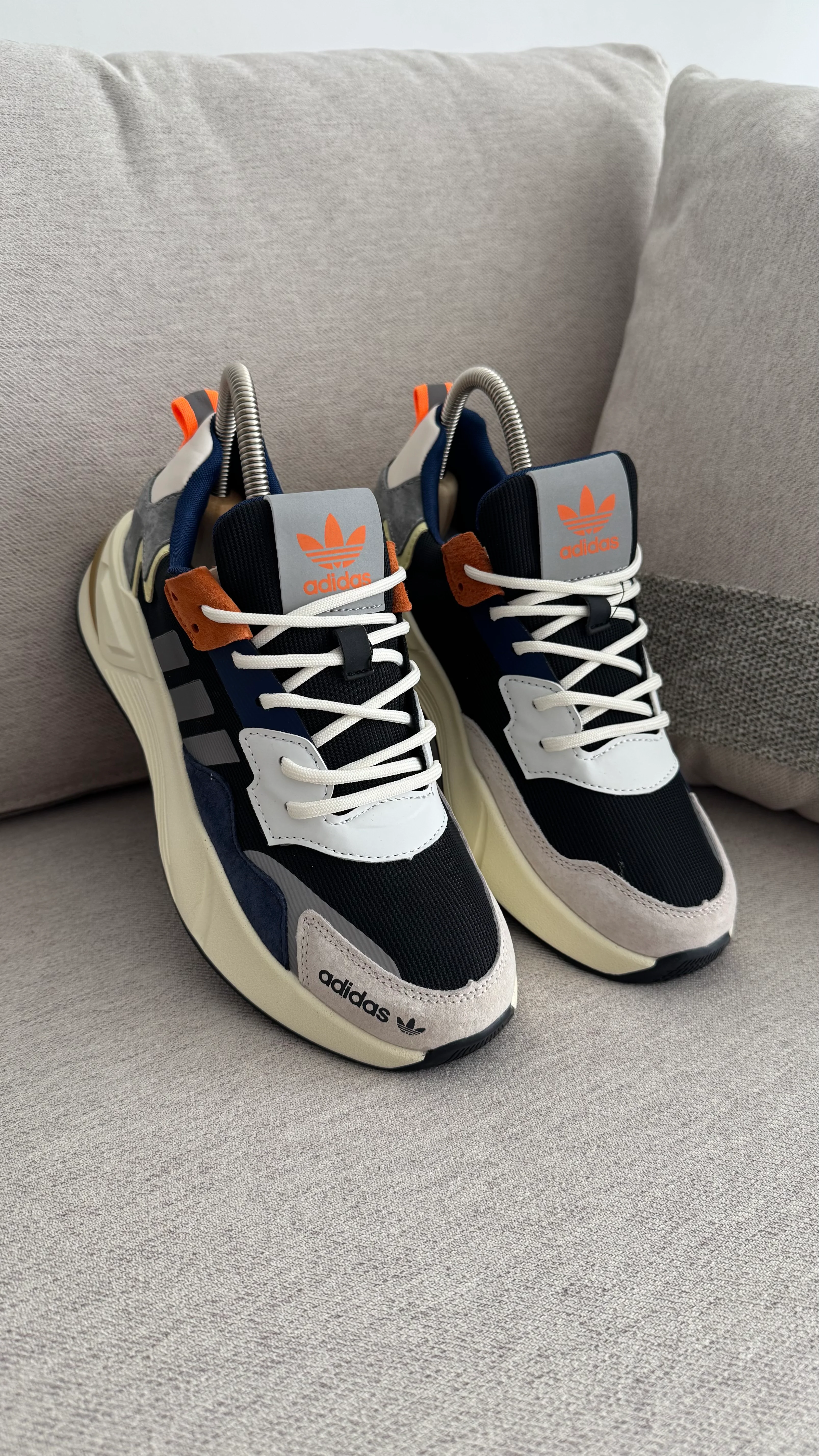 ADIDAS CHINAX NEGRO COLOR PROMO - Image 6