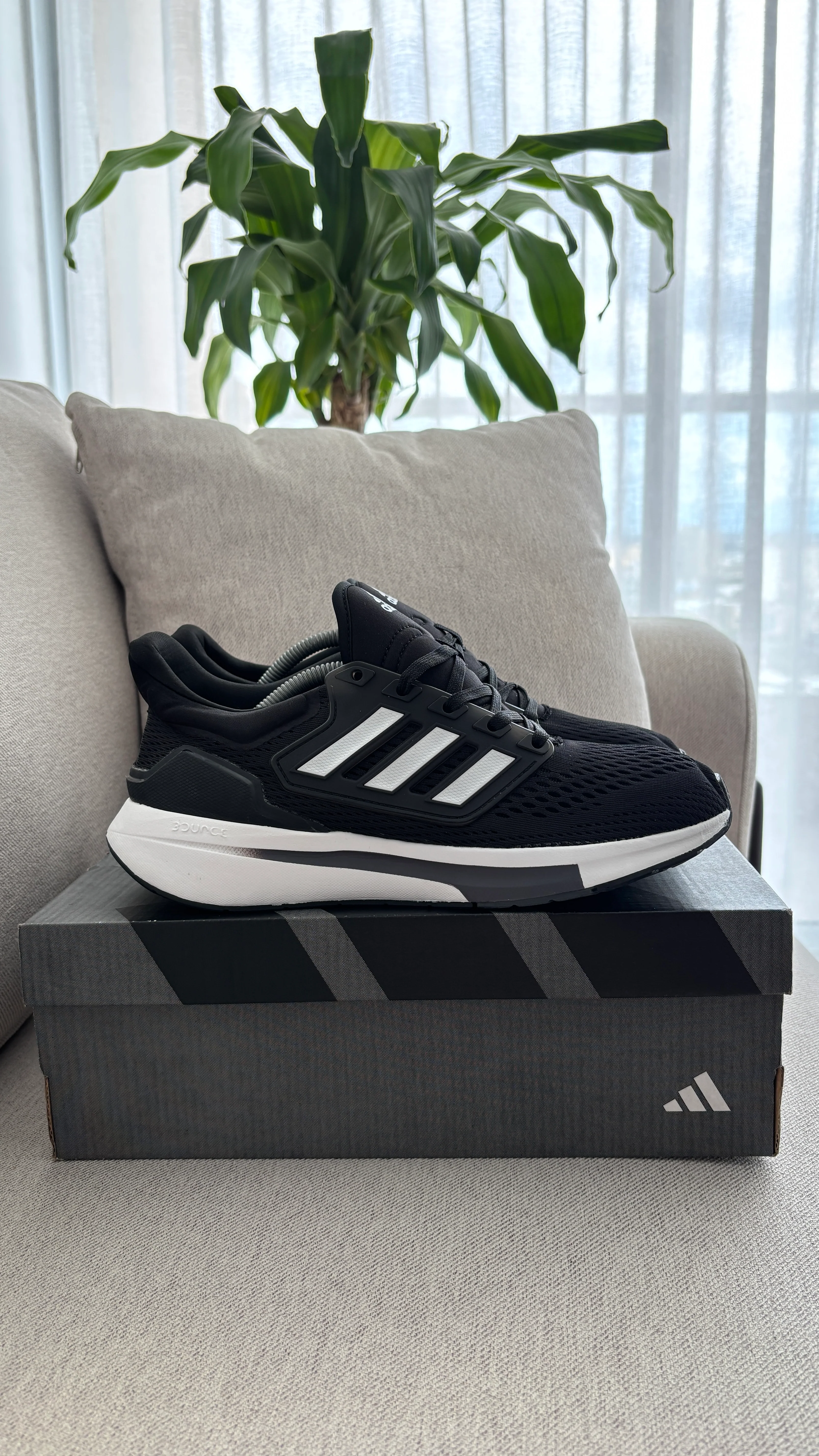 ADIDAS EQ 21 NEGRO BLANCO - Image 4