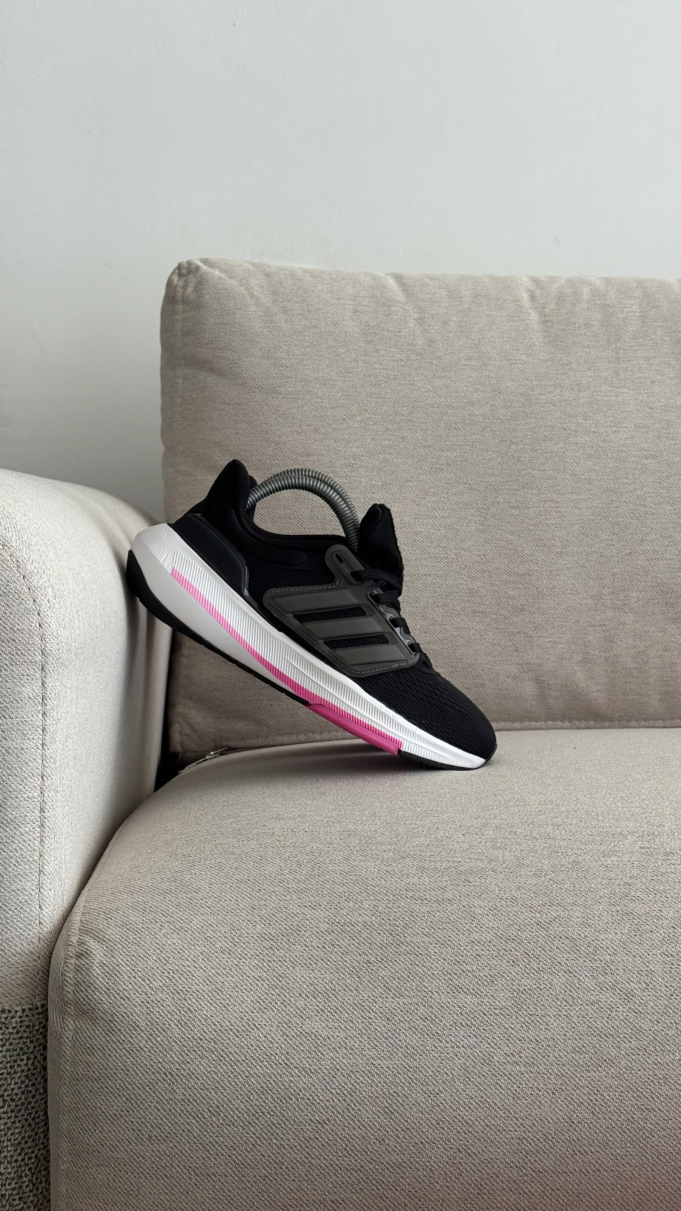 ADIDAS EQ NEGRO FUCSIA - Image 6