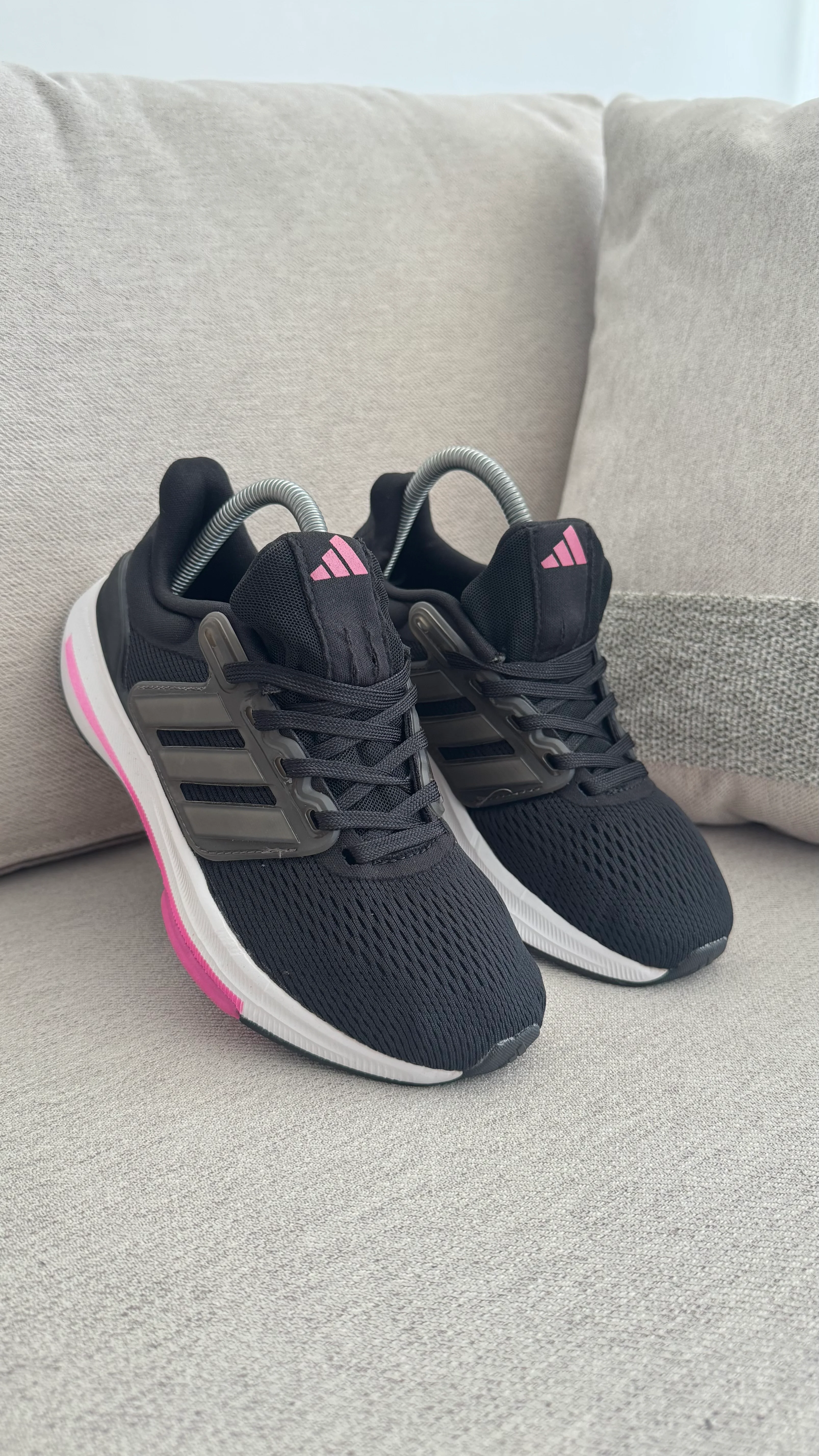 ADIDAS EQ NEGRO FUCSIA - Image 7