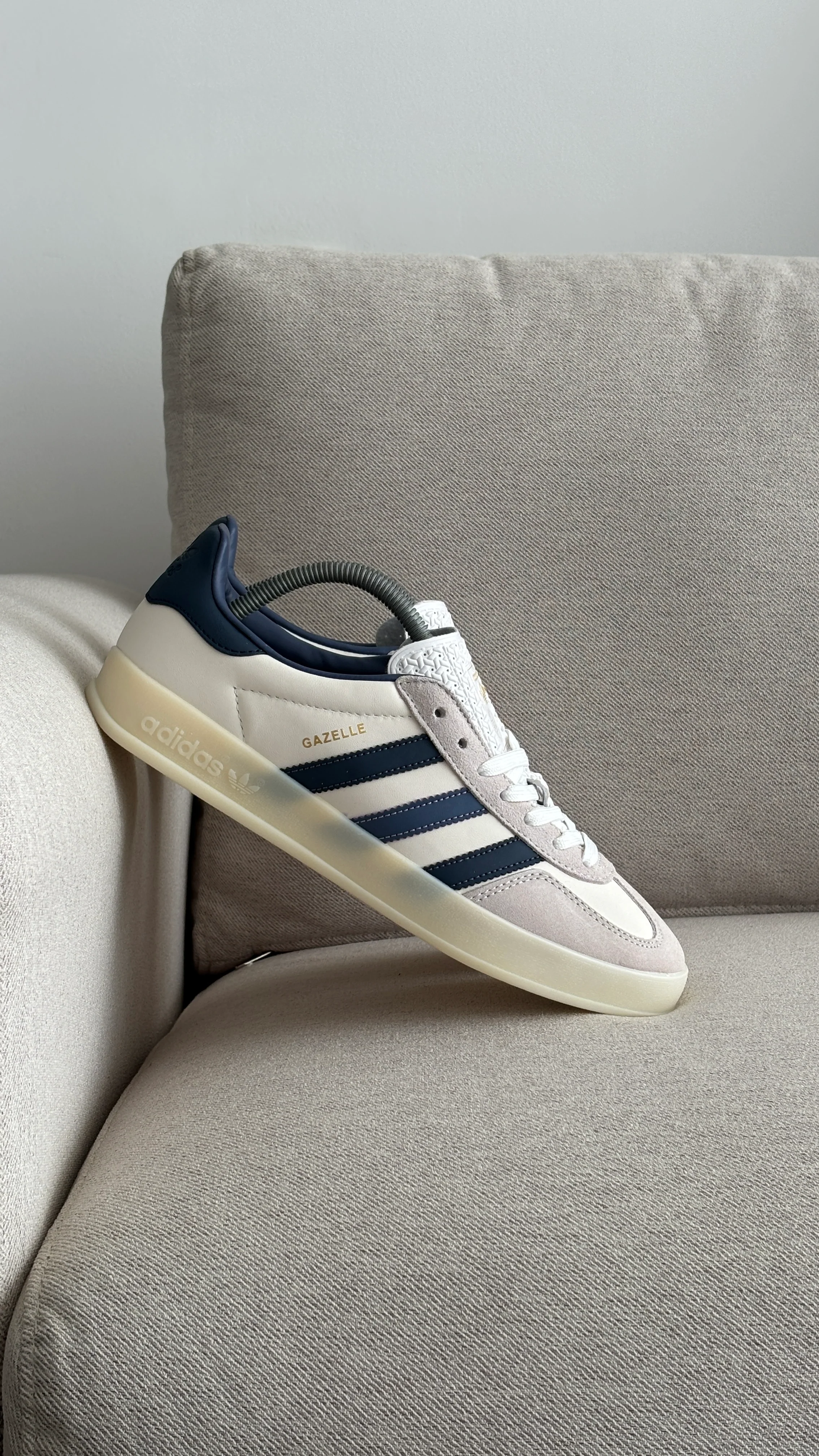ADIDAS GAZELLE BLANCO AZUL - Image 8