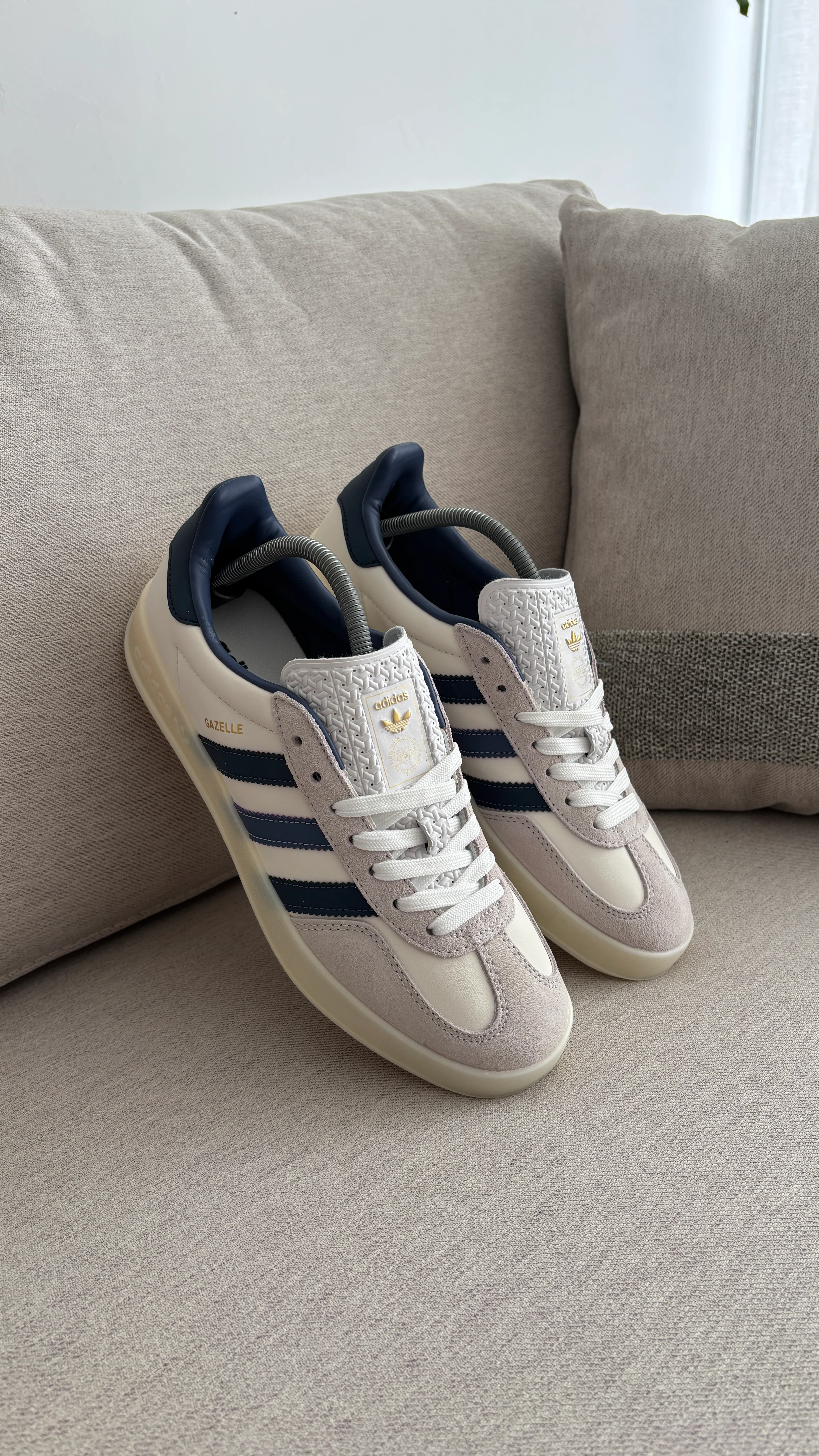 ADIDAS GAZELLE BLANCO AZUL - Image 9