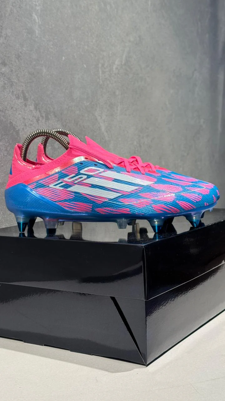 ADIDAS GUAYO F50 AZUL ROSA - Image 5