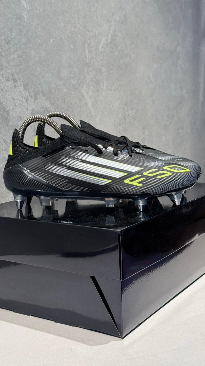 ADIDAS GUAYO F50 NEGRO VERDE - Image 5