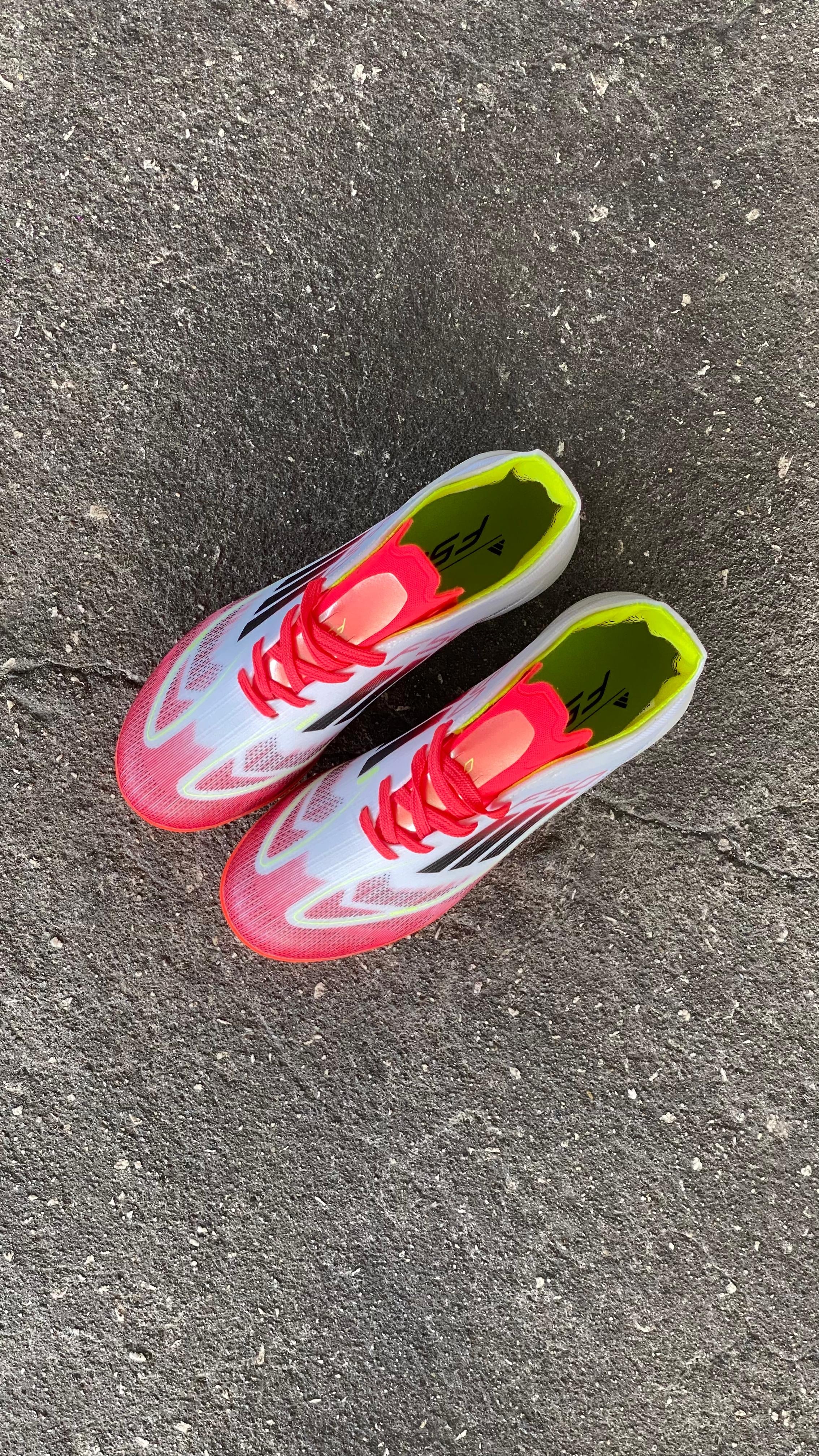 ADIDAS GUAYO F50 NIÑO BLANCO ROJO VERDE - Image 3