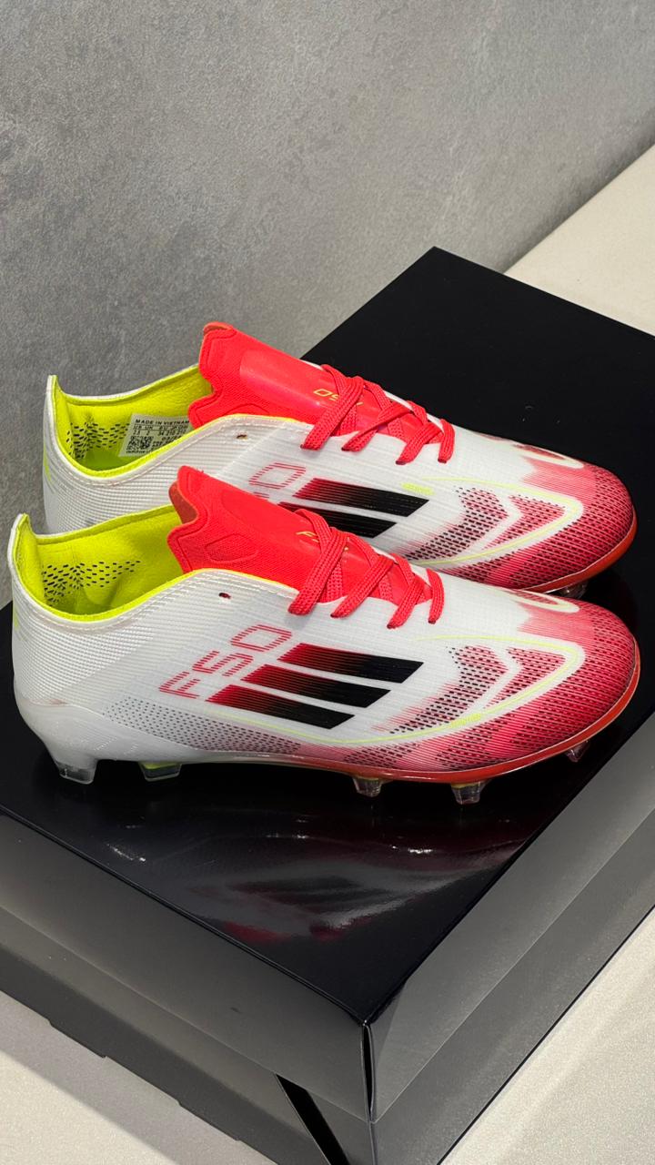 ADIDAS GUAYO F50 NIÑO BLANCO ROJO VERDE - Image 4