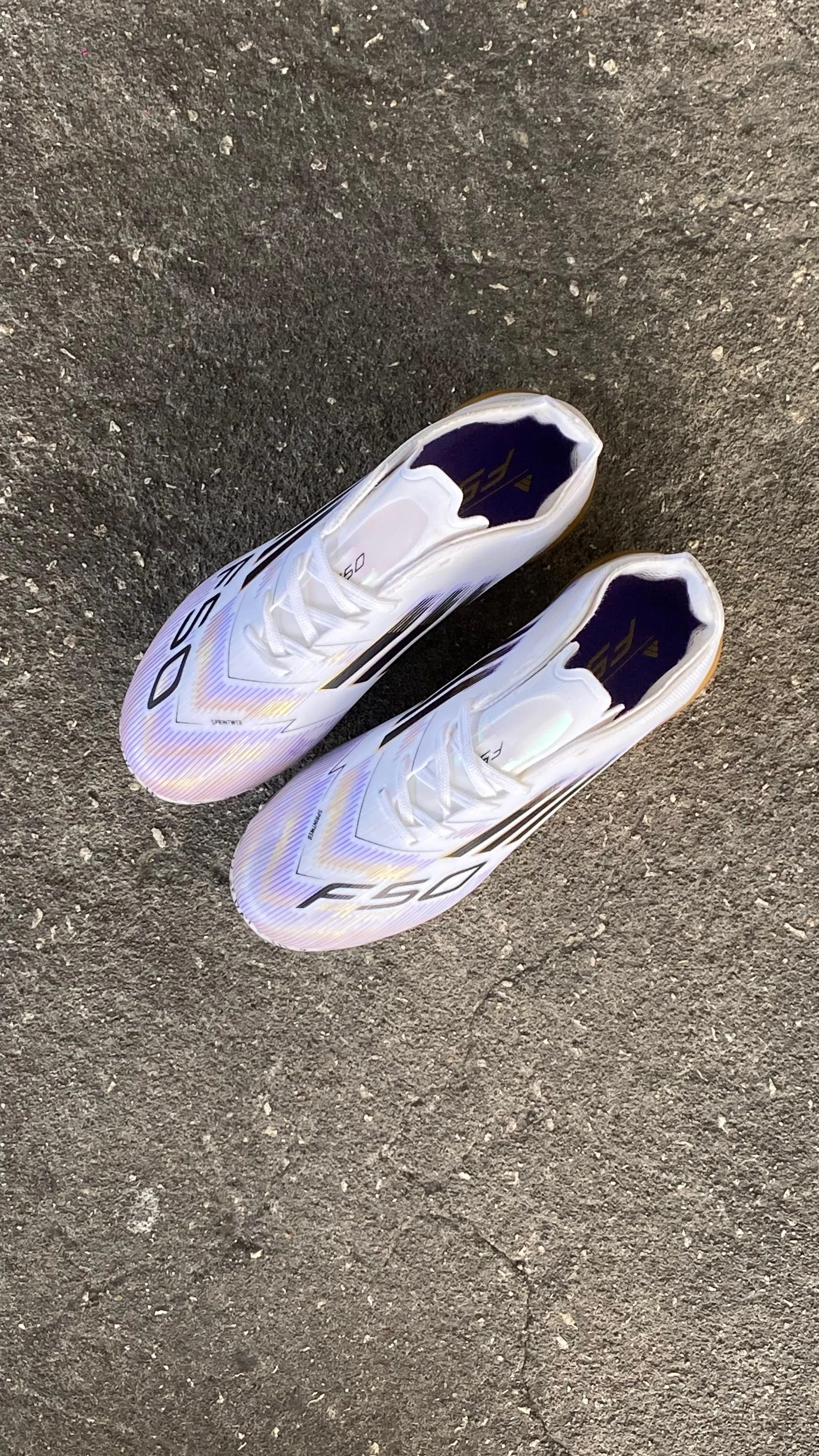 ADIDAS GUAYO F50 NIÑO DORADO - Image 4