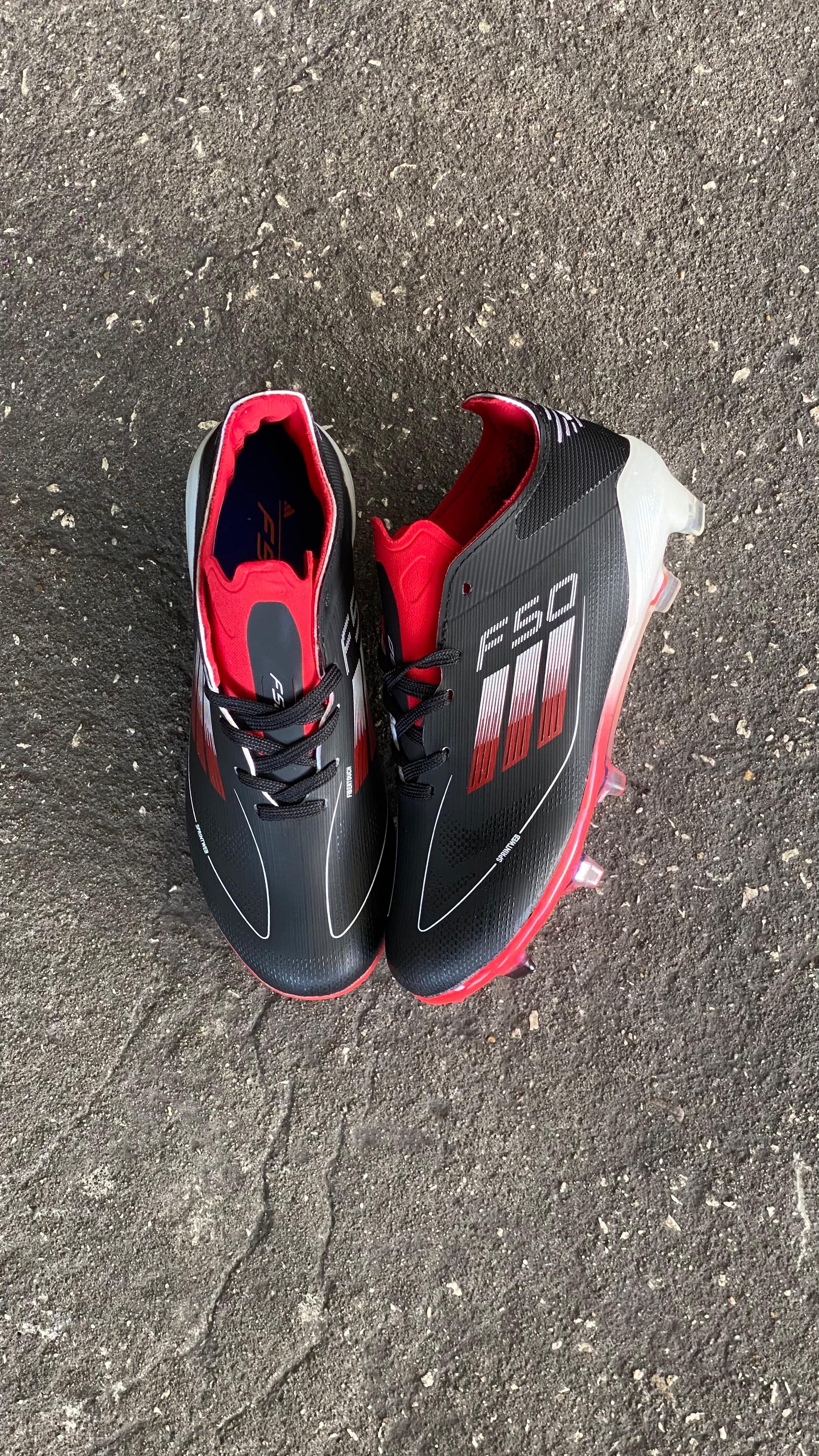 ADIDAS GUAYO F50 NIÑO NEGRO ROJO BLANCO - Image 4