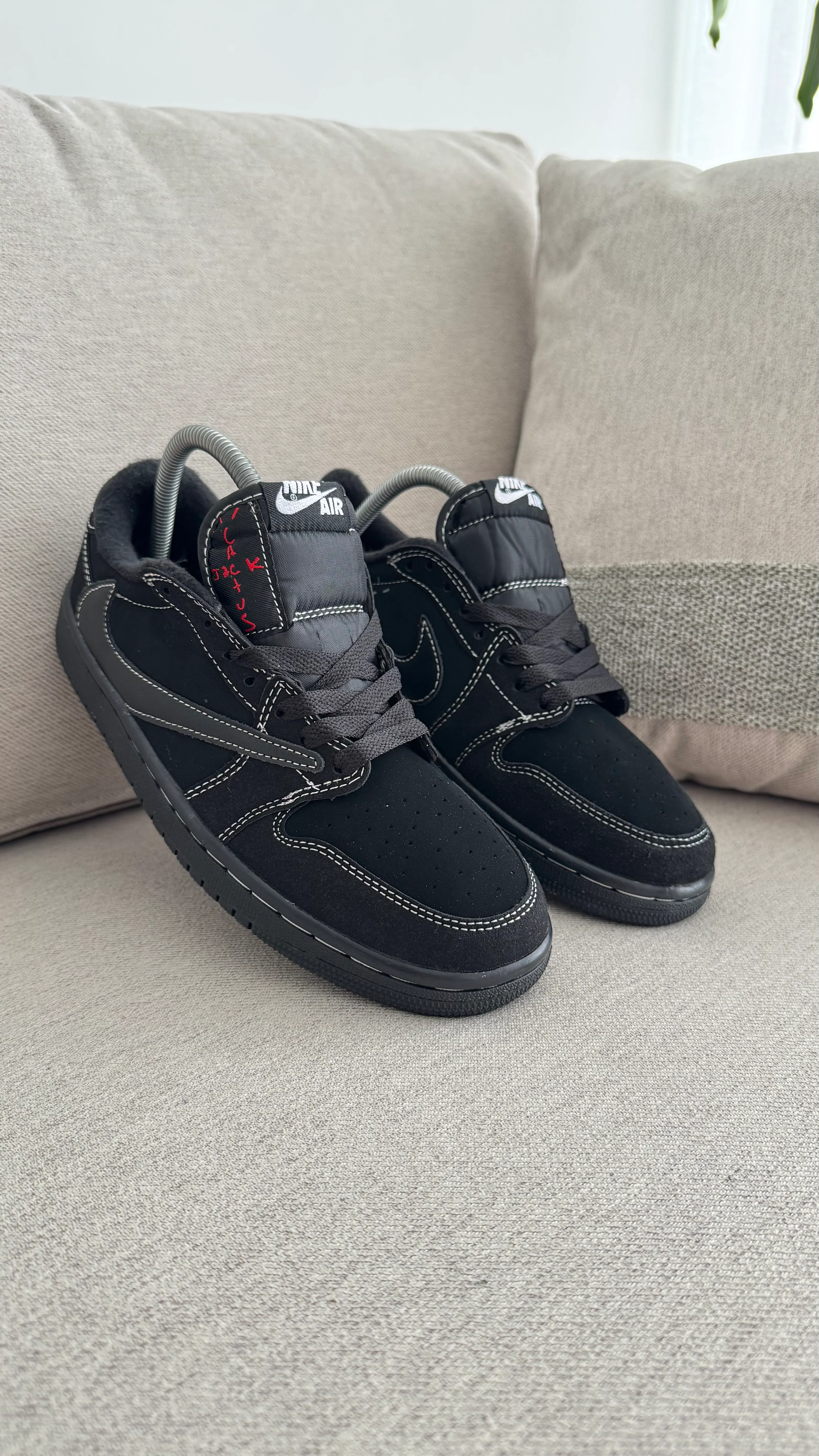 TRAVIS SCOTT NEGRA - Image 3