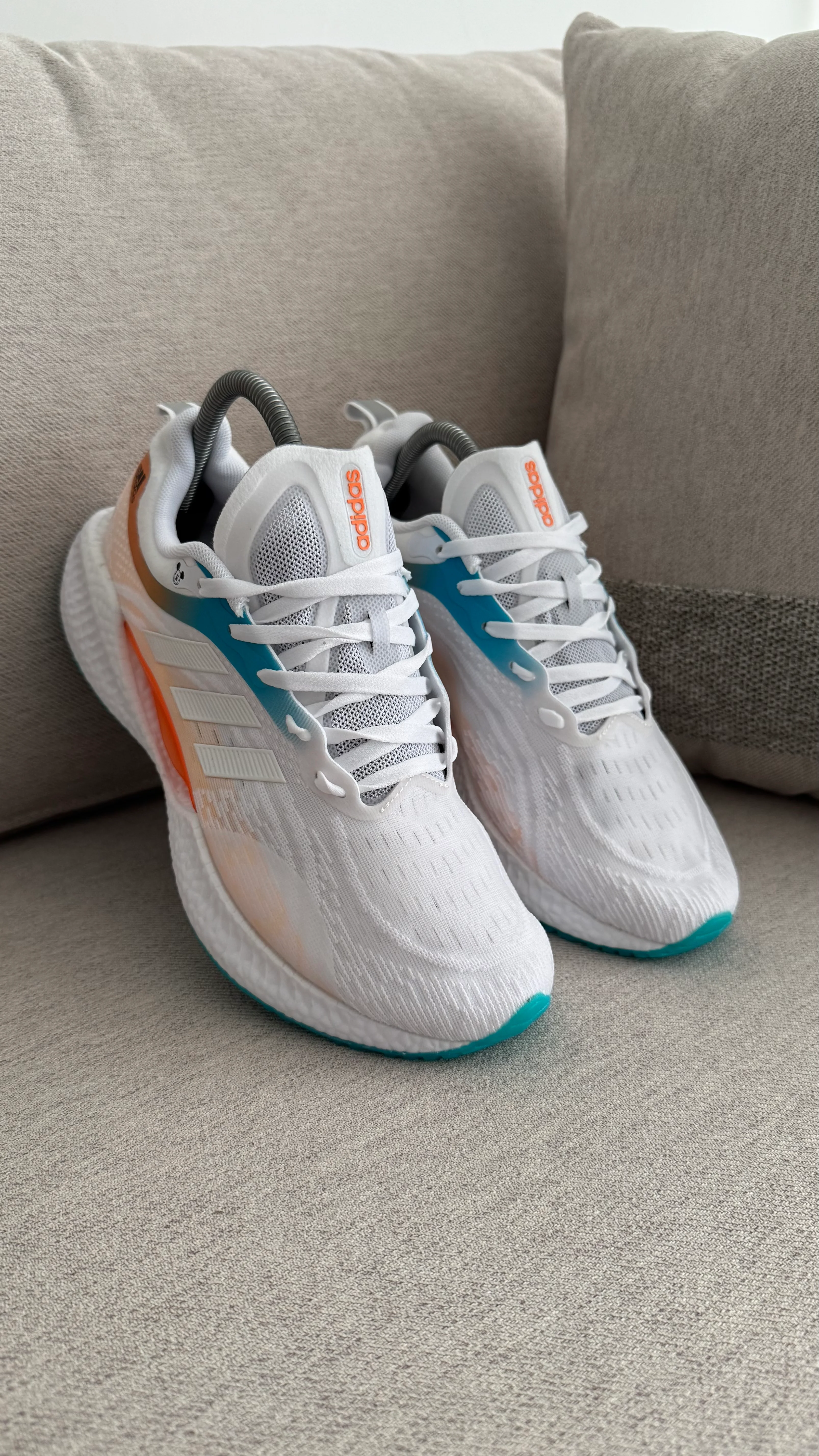 ADIDAS MICKEY BLANCO NARANJA - Image 3