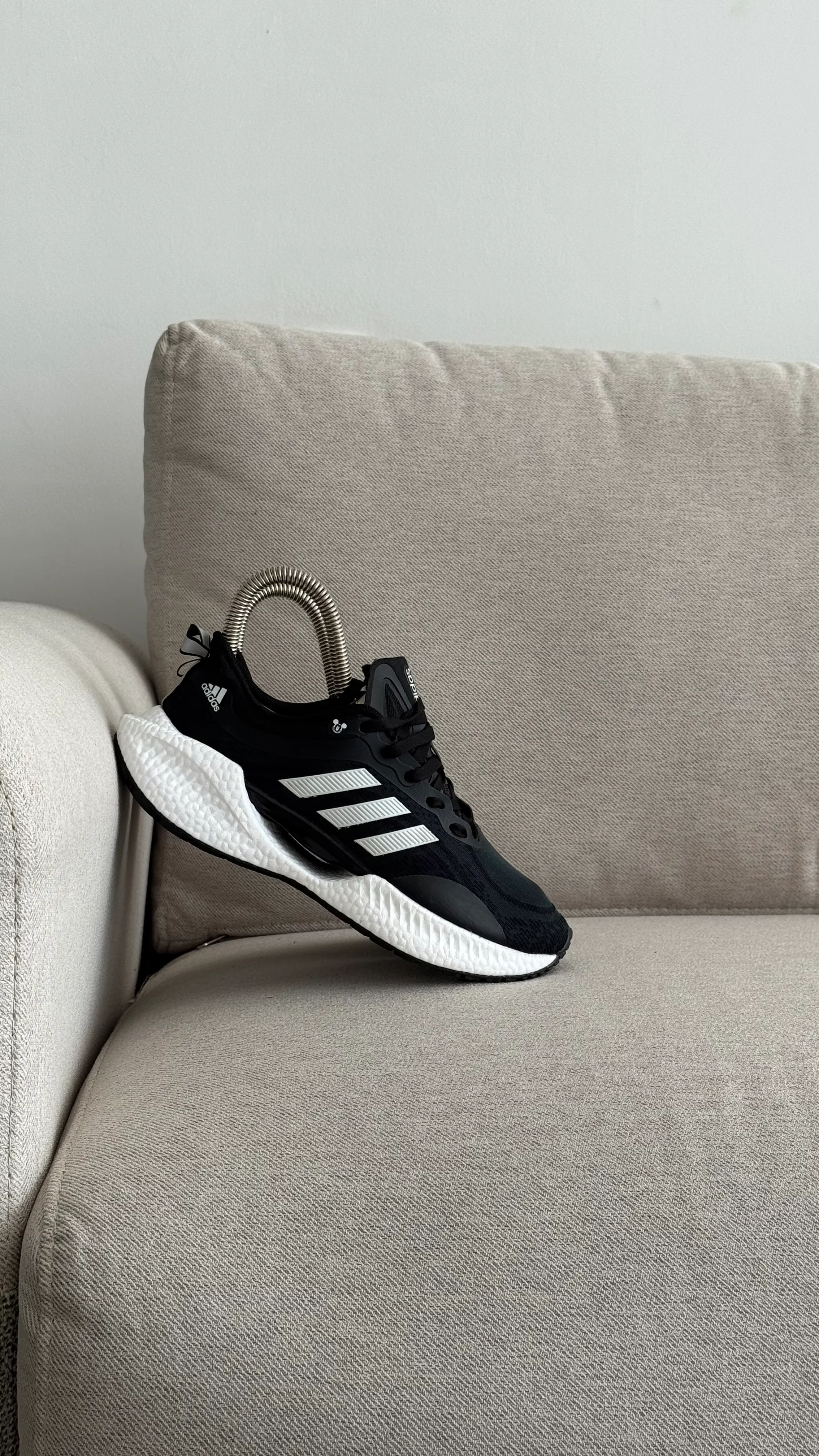 ADIDAS MICKEY NEGRO BLANCO PROMO - Image 4