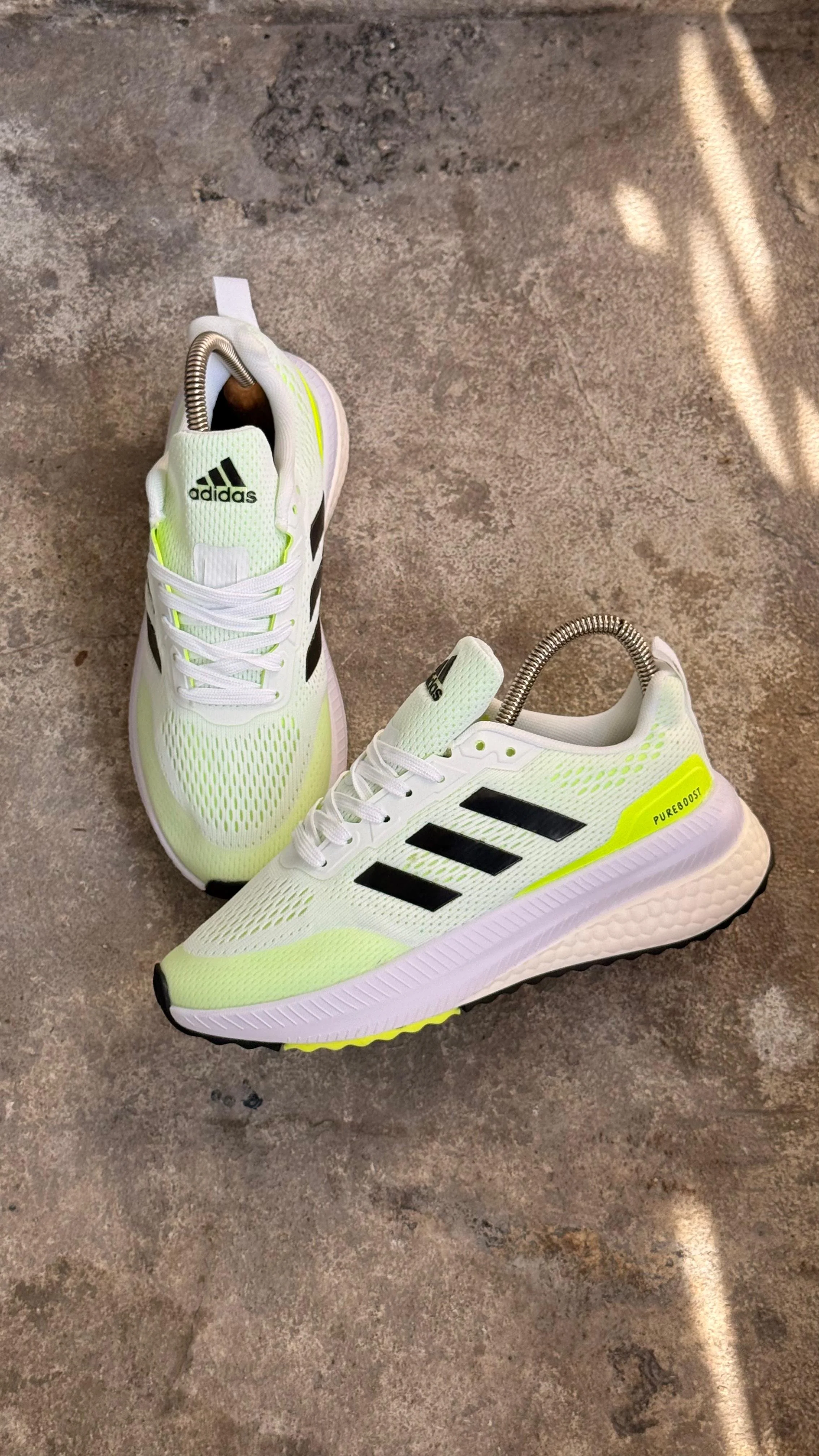 ADIDAS PUREBOOST 2025 BLANCO VERDE - Image 3