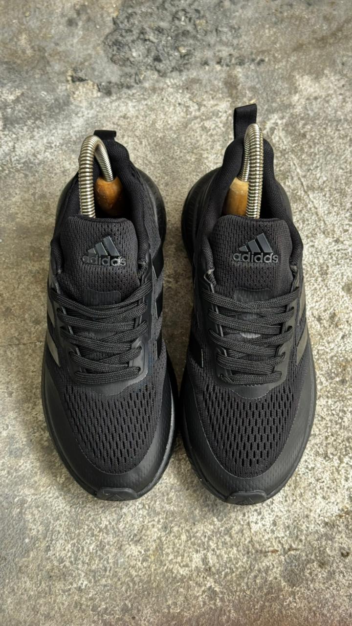 ADIDAS PUREBOOST 2025 NEGRO PROMO - Image 2