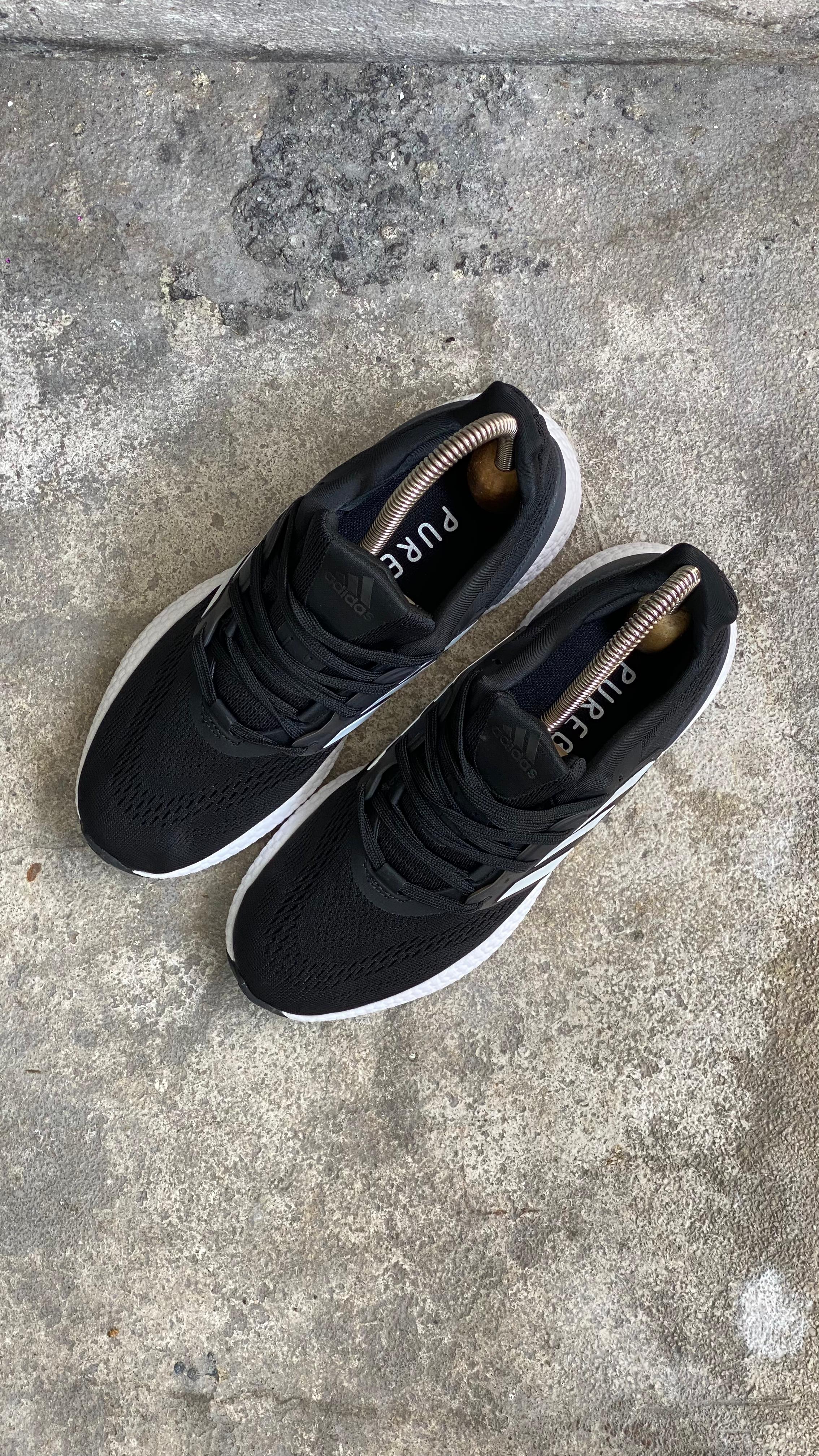 ADIDAS PUREBOOST NEGRO BLANCO - Image 2