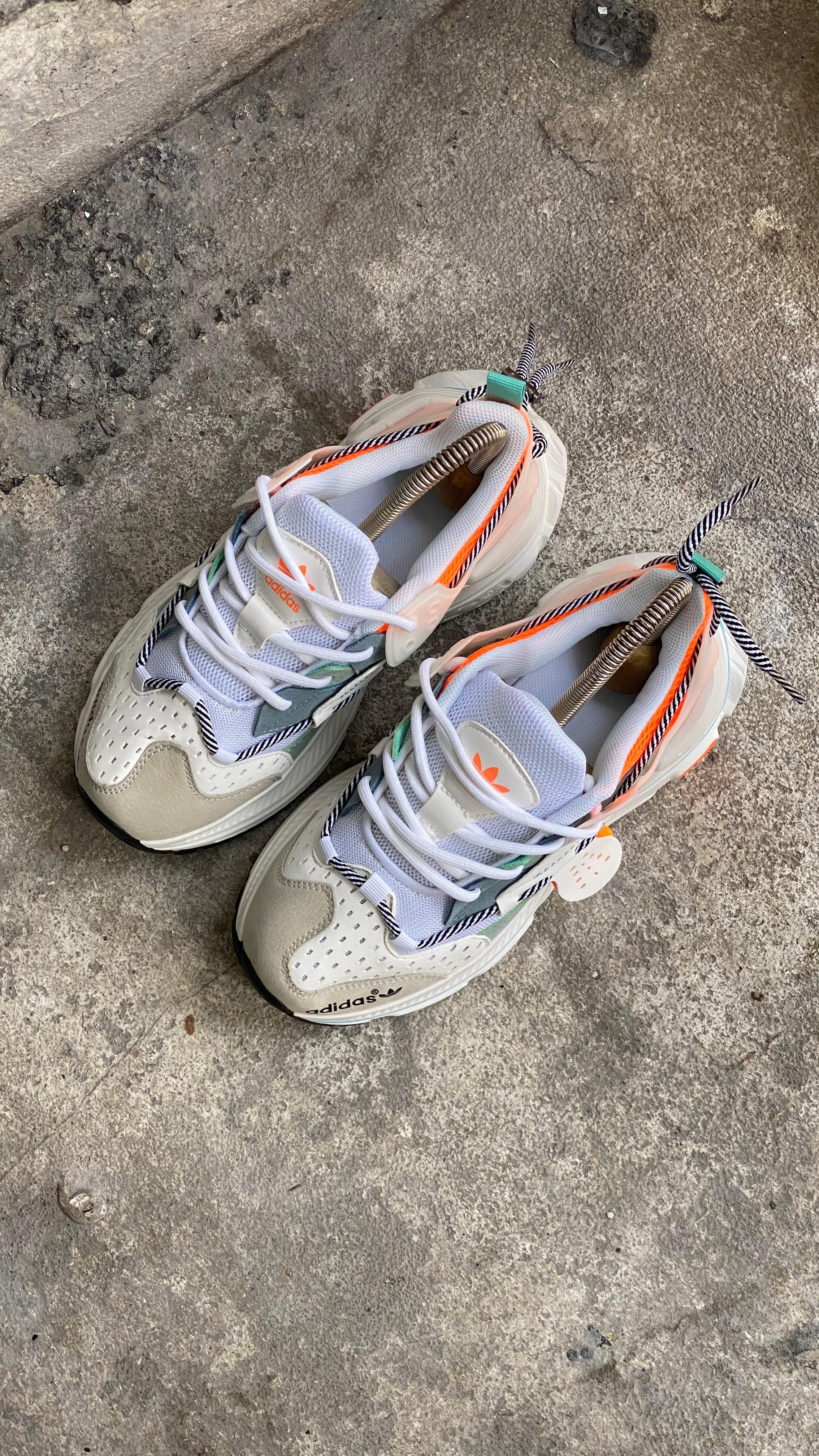 ADIDAS SICAGE BLANCO NARANJA - Image 2