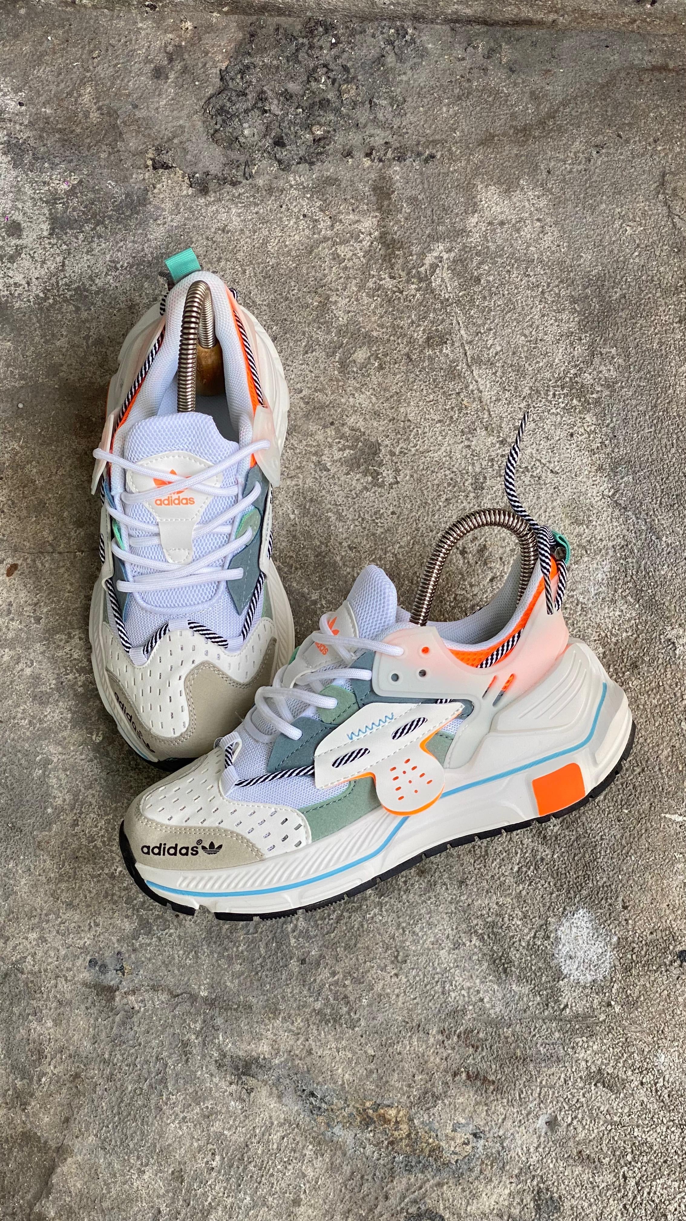 ADIDAS SICAGE BLANCO NARANJA - Image 3