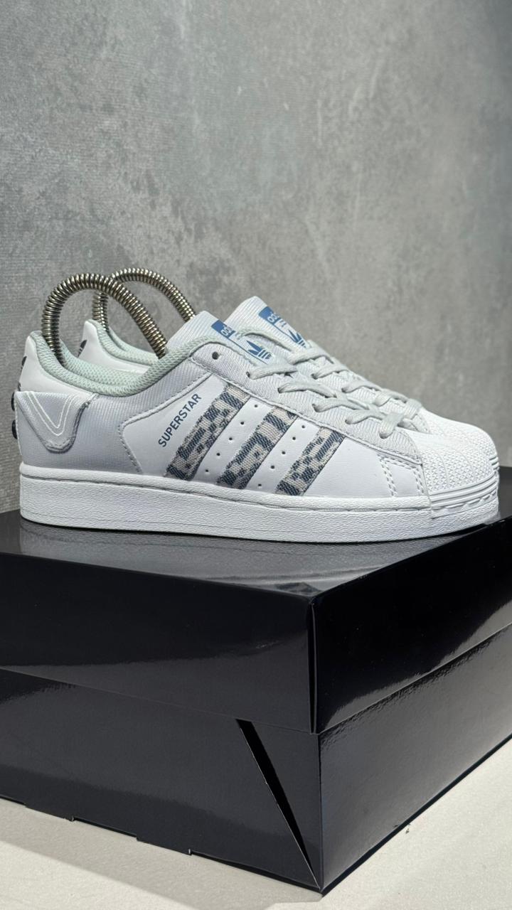 ADIDAS SUPER STAR BLANCO VERDE CAMUFLADO - Image 4