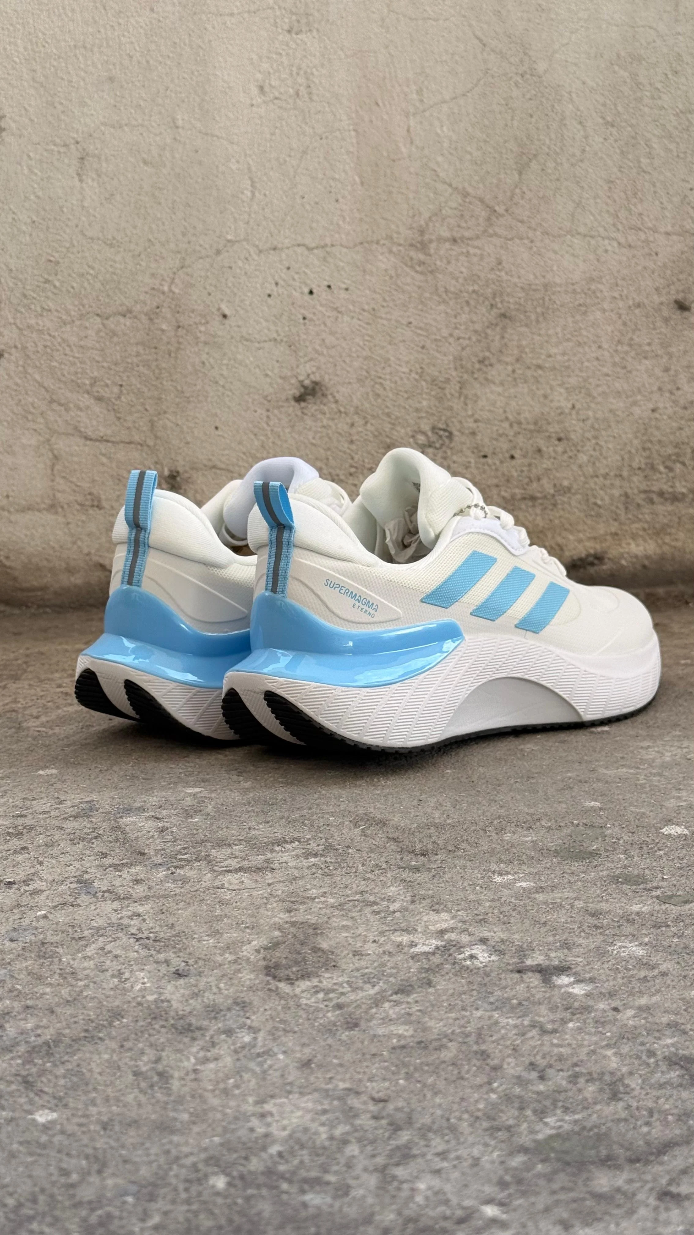 ADIDAS SUPERMAGMA BLANCO AZUL - Image 3