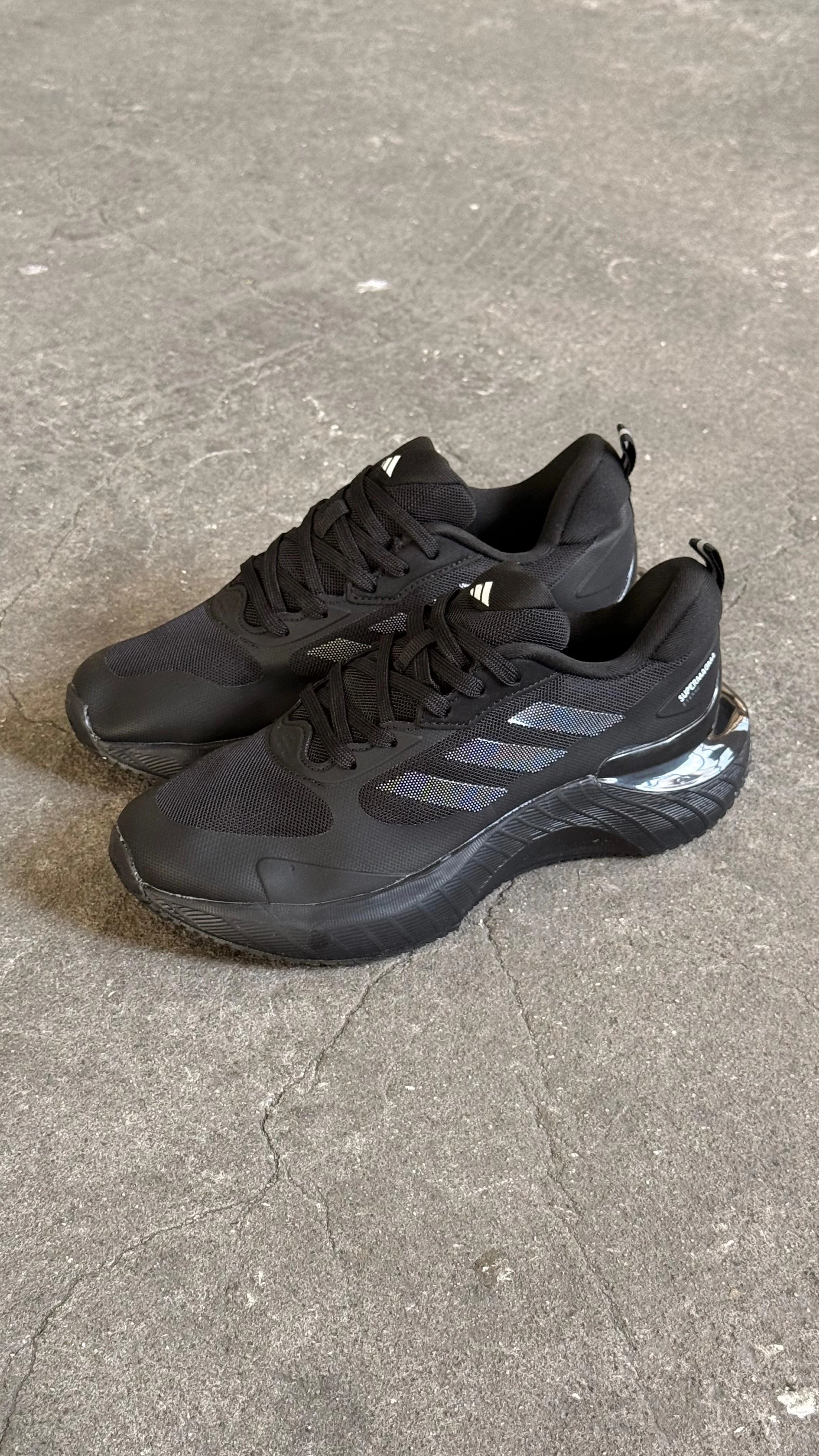 ADIDAS SUPERMAGMA NEGRO GRIS - Image 3