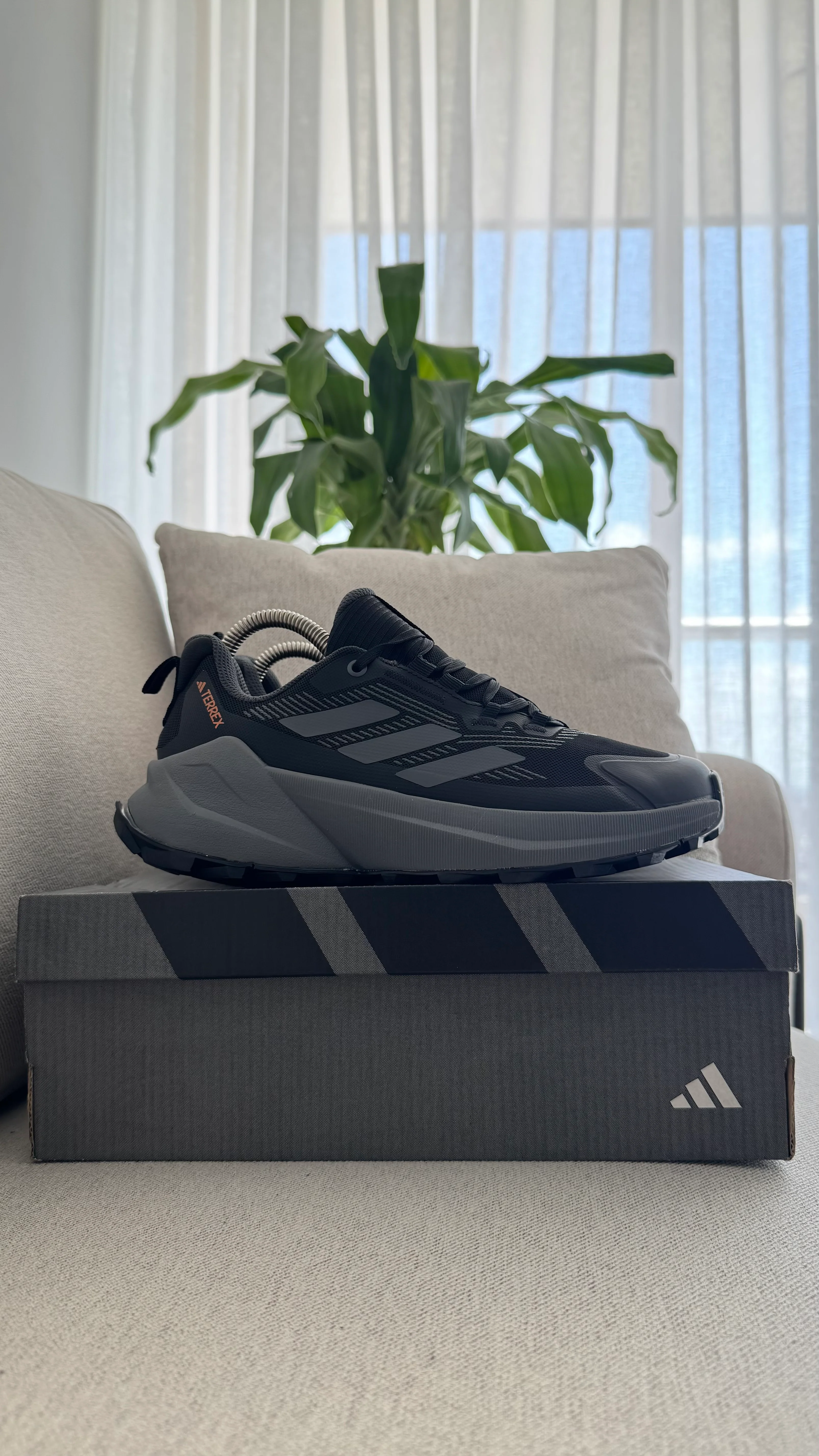 ADIDAS TERREX 2025 NEGRO GRIS - Image 8