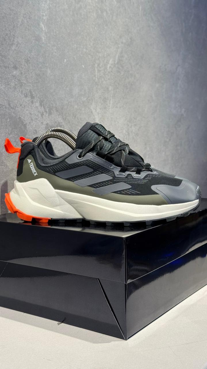 ADIDAS TERREX 2025 GRIS BLANCO - Image 6