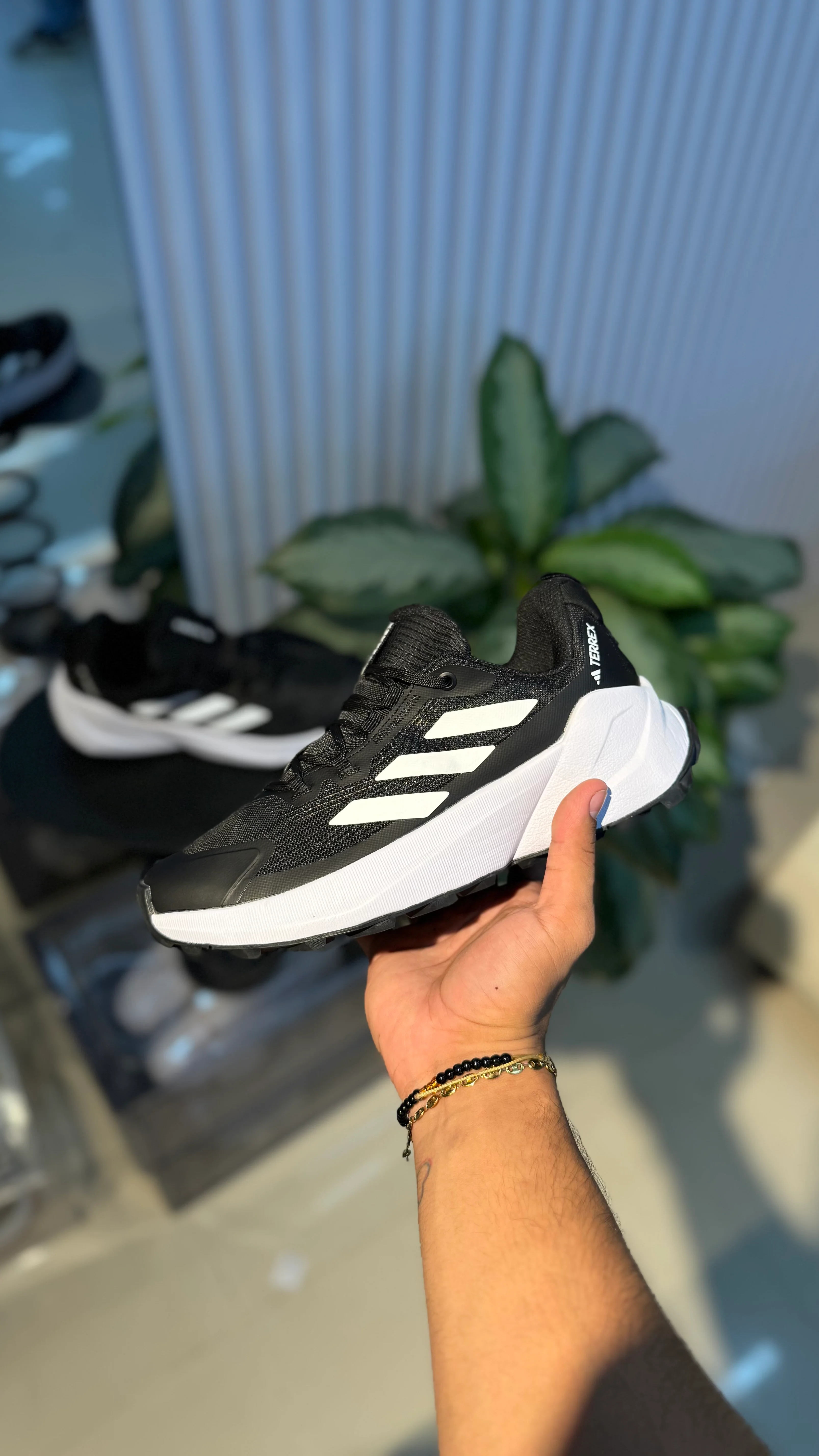 ADIDAS TERREX 2025 NEGRO BLANCO - Image 7