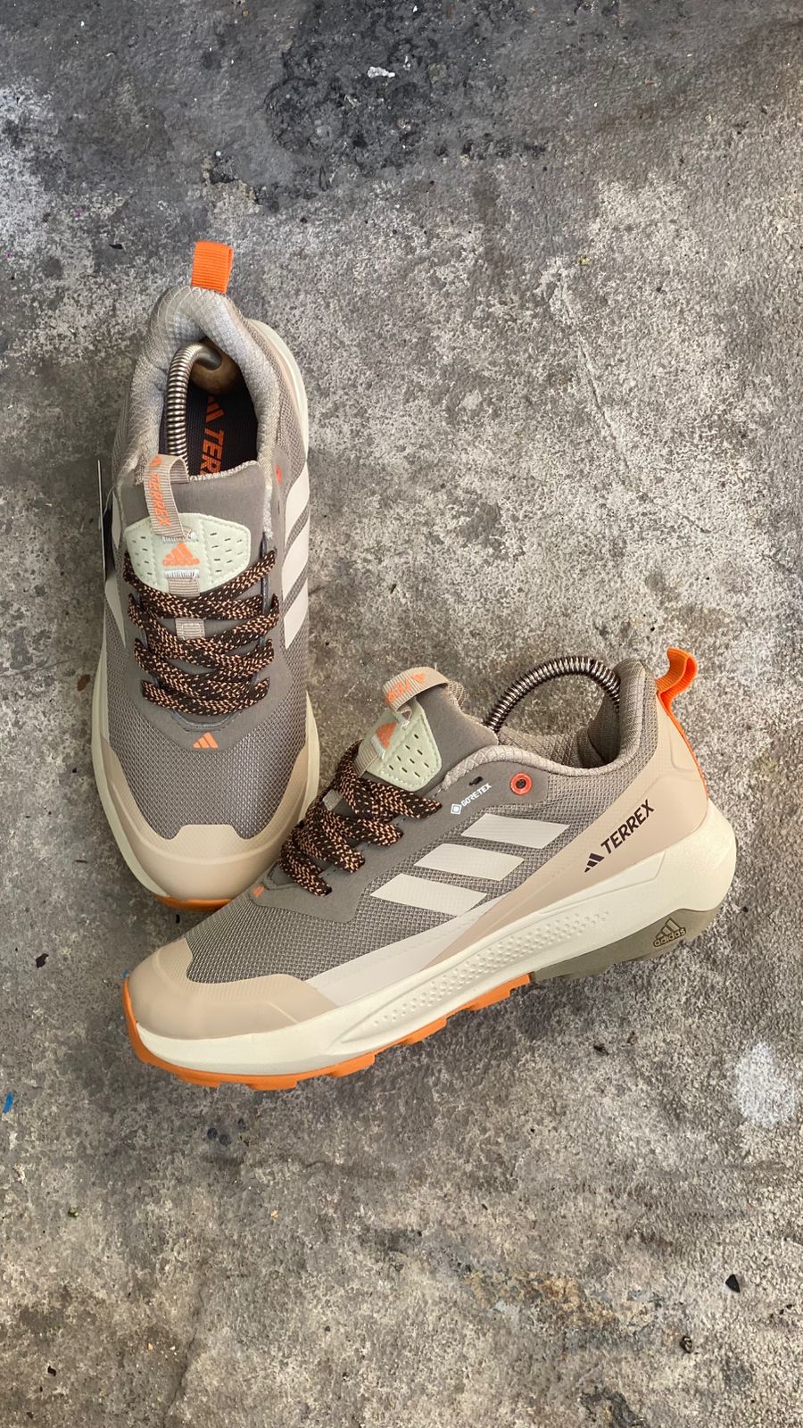 ADIDAS TERREX 2026 BEIGE GRIS NARANJA - Image 3