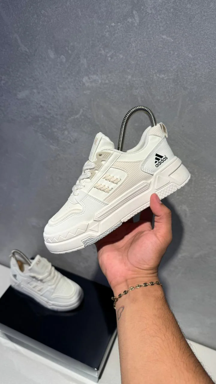 ADIDAS TRENZAS BLANCO BEIGE - Image 3