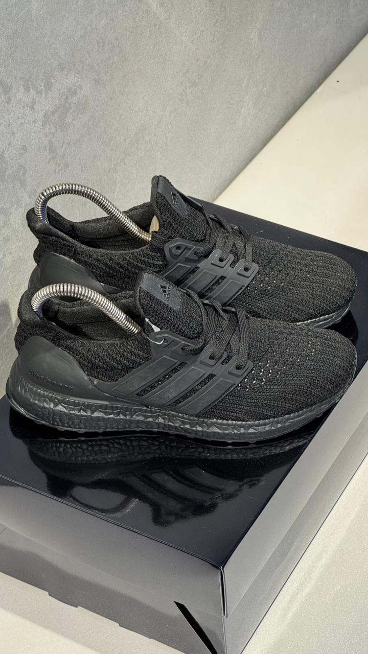 ADIDAS ULTRABOOST CLASICO NEGRO PROMO - Image 4