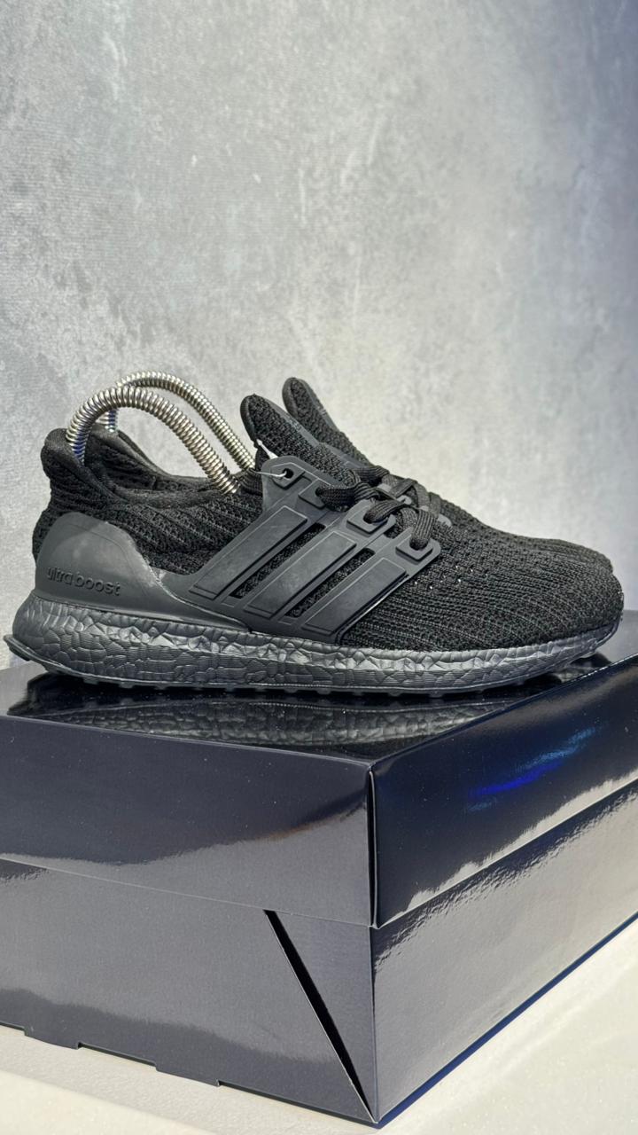 ADIDAS ULTRABOOST CLASICO NEGRO PROMO - Image 5