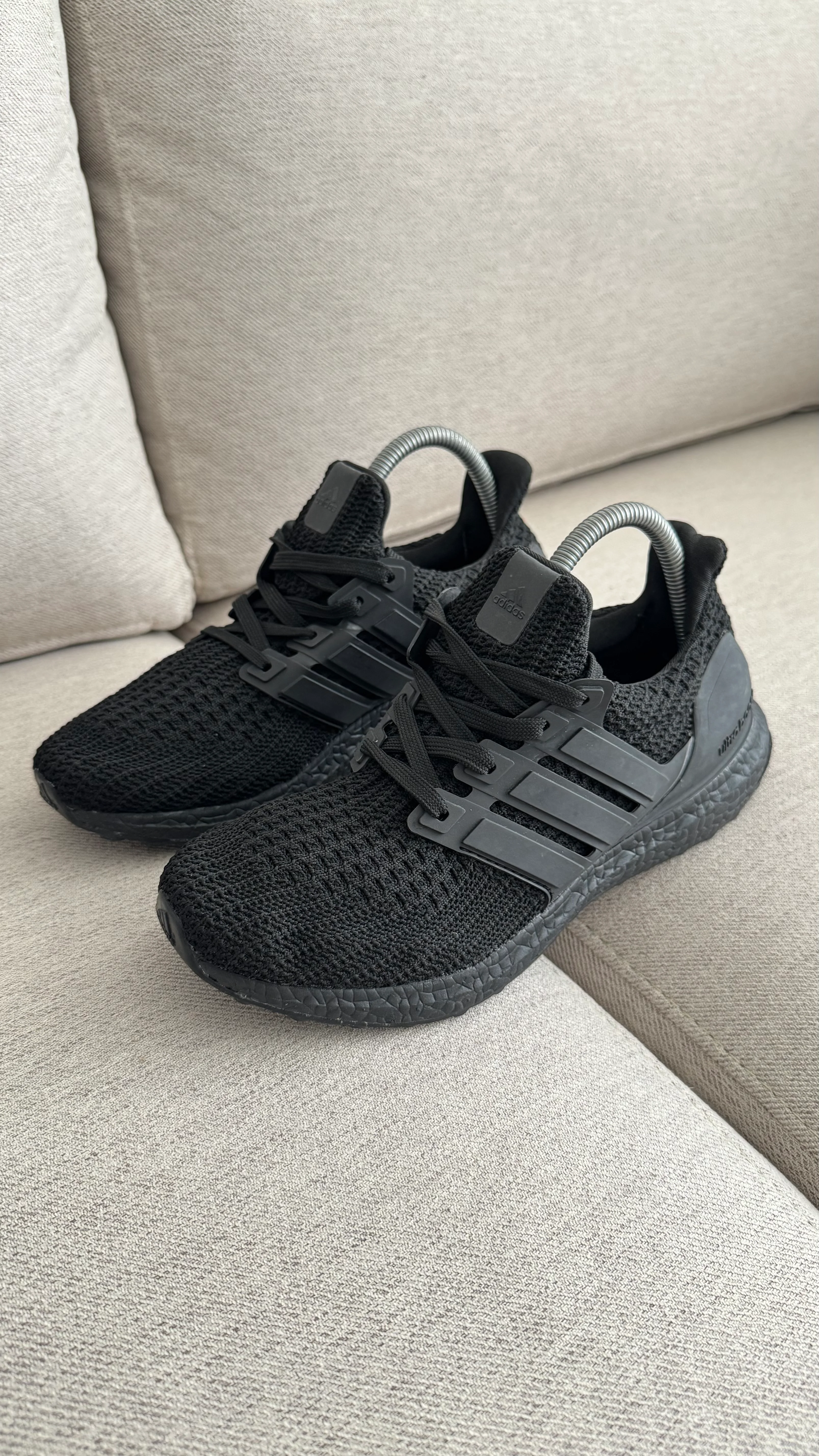 ADIDAS ULTRABOOST CLASICO NEGRO PROMO - Image 7