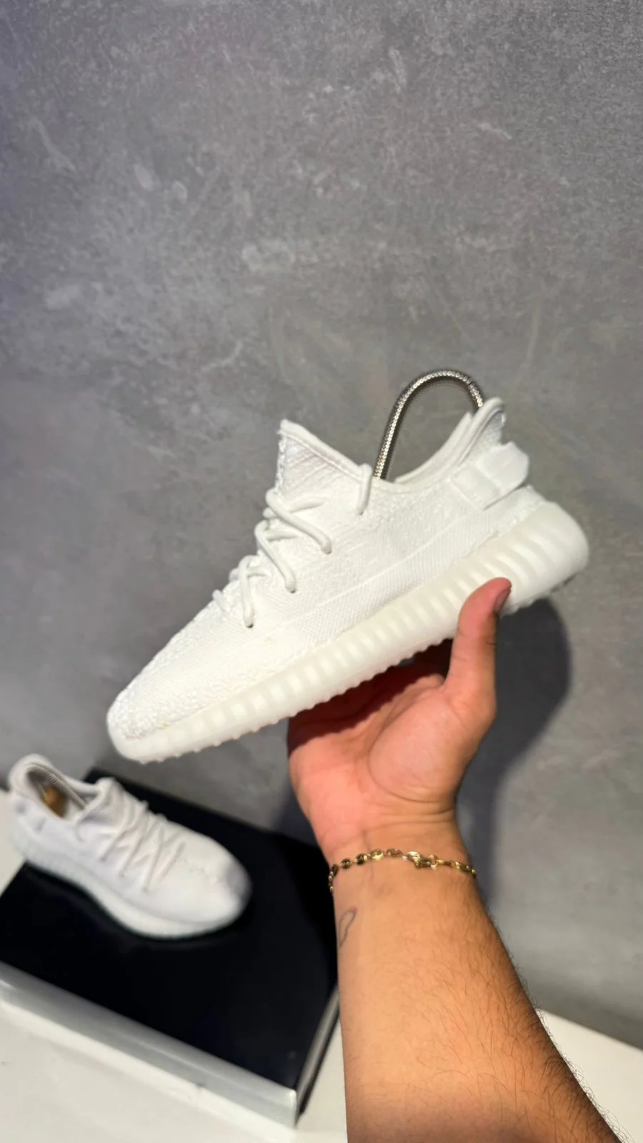 ADIDAS YEEZY BLANCA 350 - Image 6