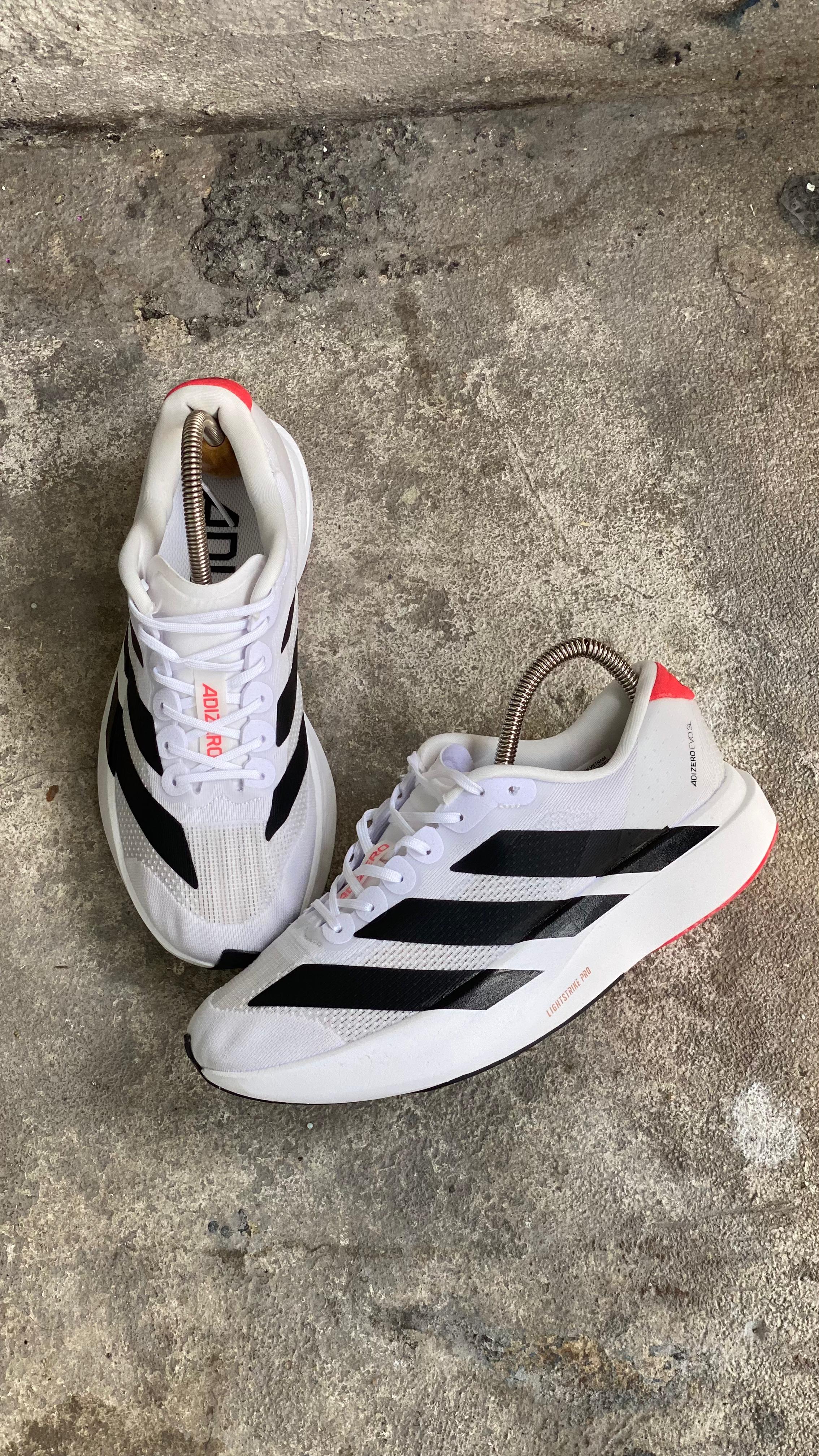 ADIZERO BLANCO NEGRO ROJO - Image 3