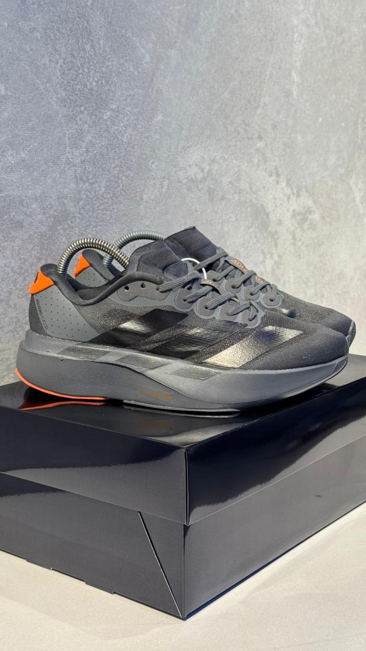 ADIZERO GRIS OSCURO NARANJA - Image 4