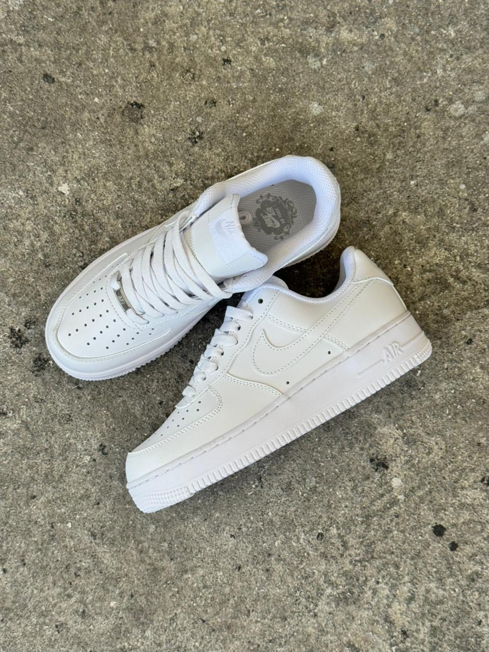 AF1 BLANCO - Image 3