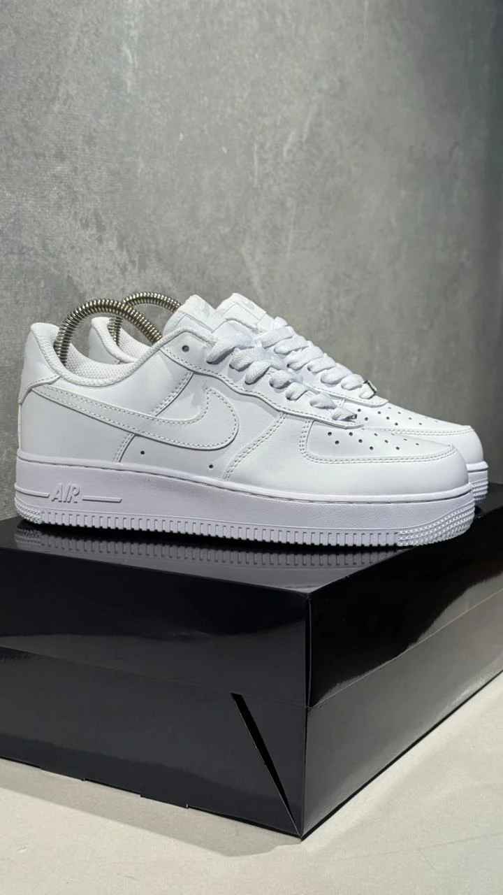 AF1 BLANCO - Image 6