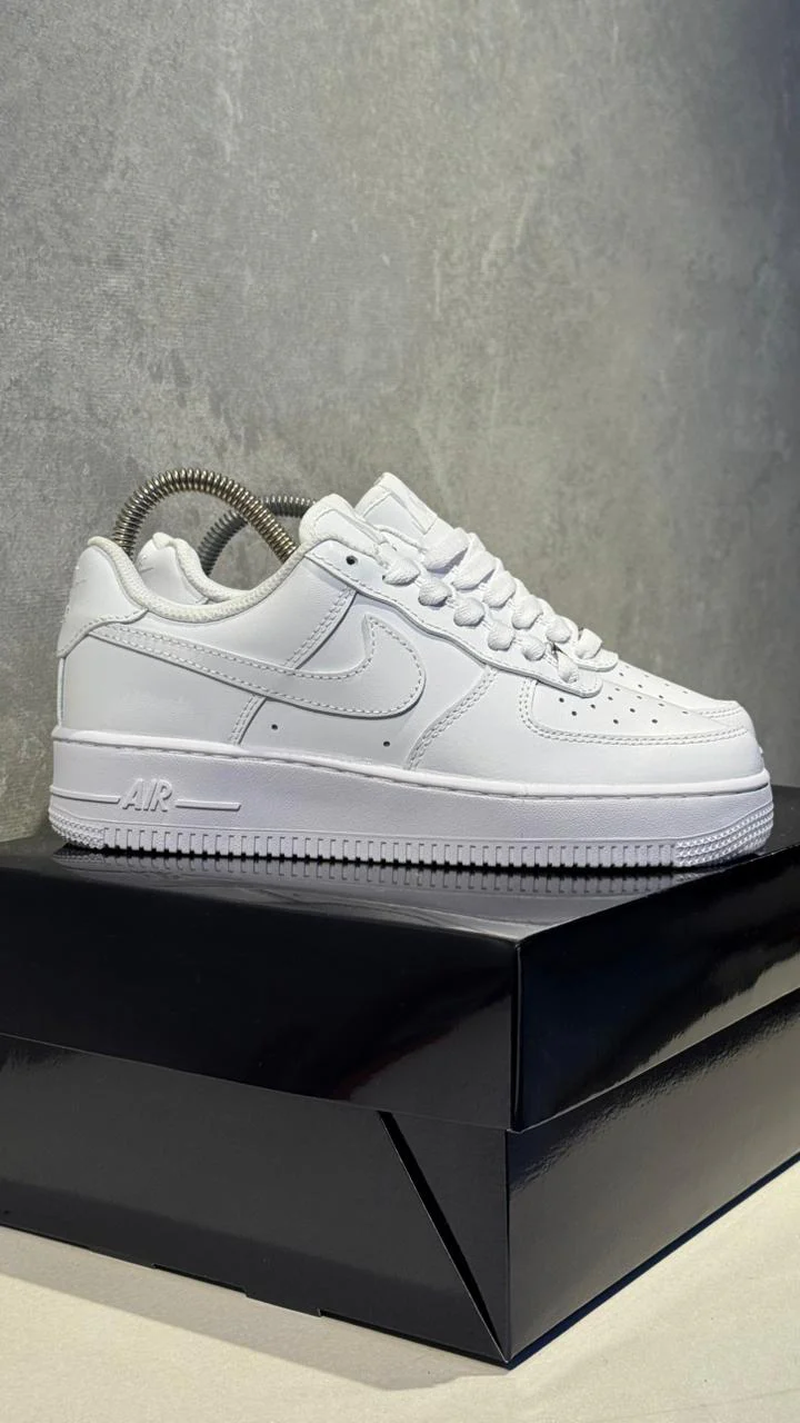 AF1 BLANCO - Image 8