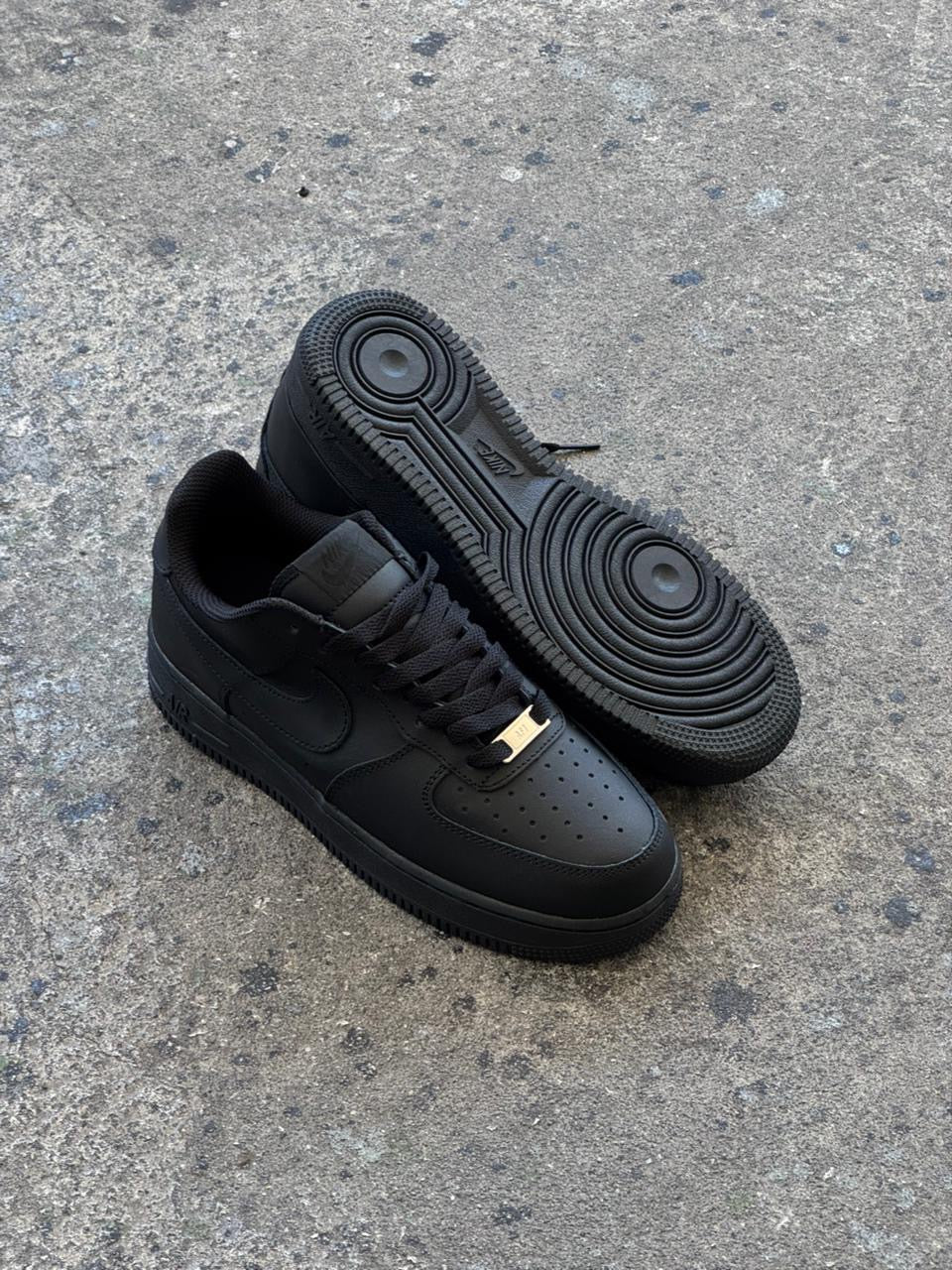 NIKE AF1 NEGRO - Image 2