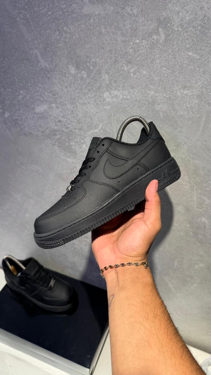 NIKE AF1 NEGRO - Image 7