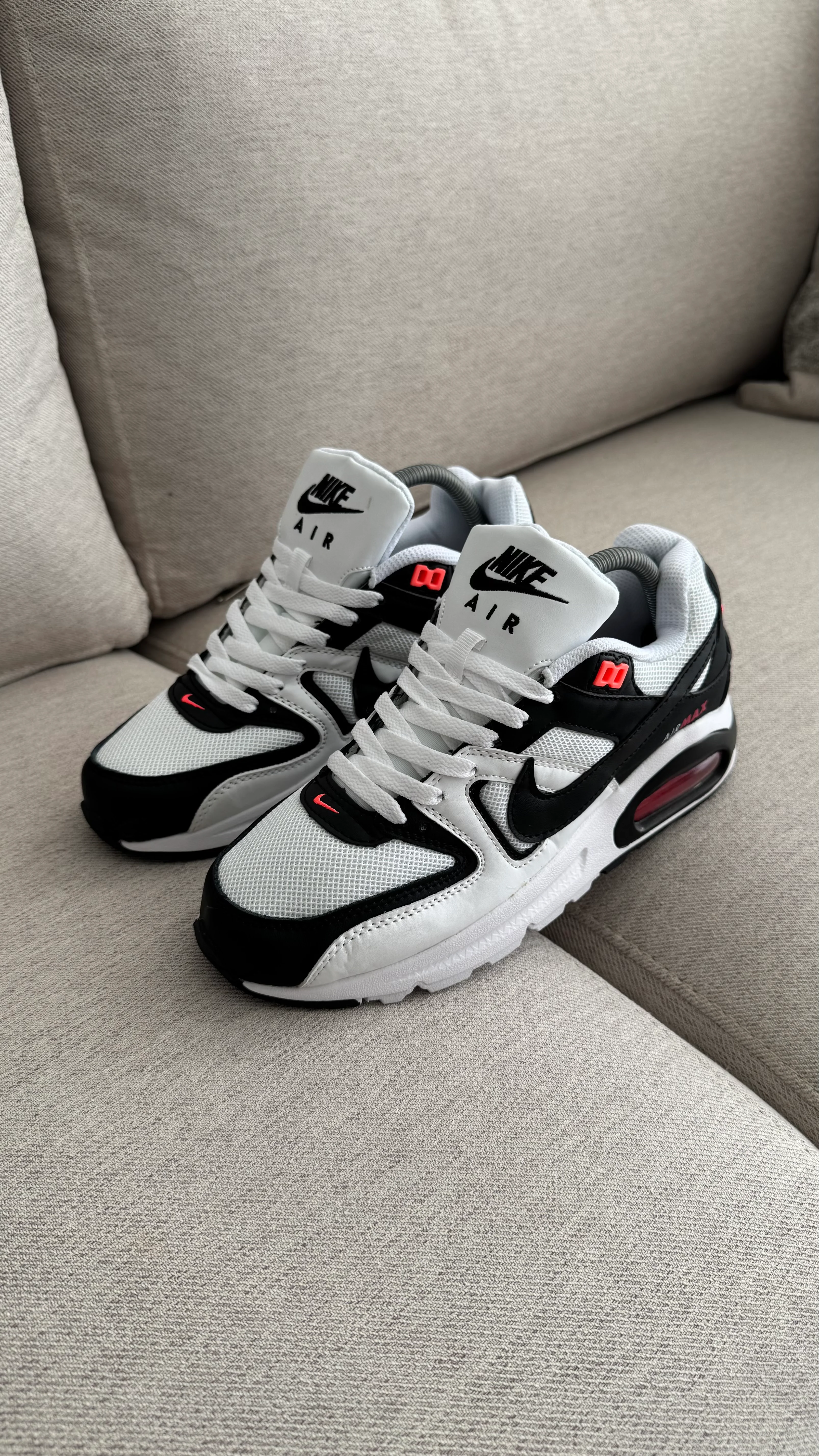 NIKE COMAND BLANCO NEGRO ROJO - Image 7