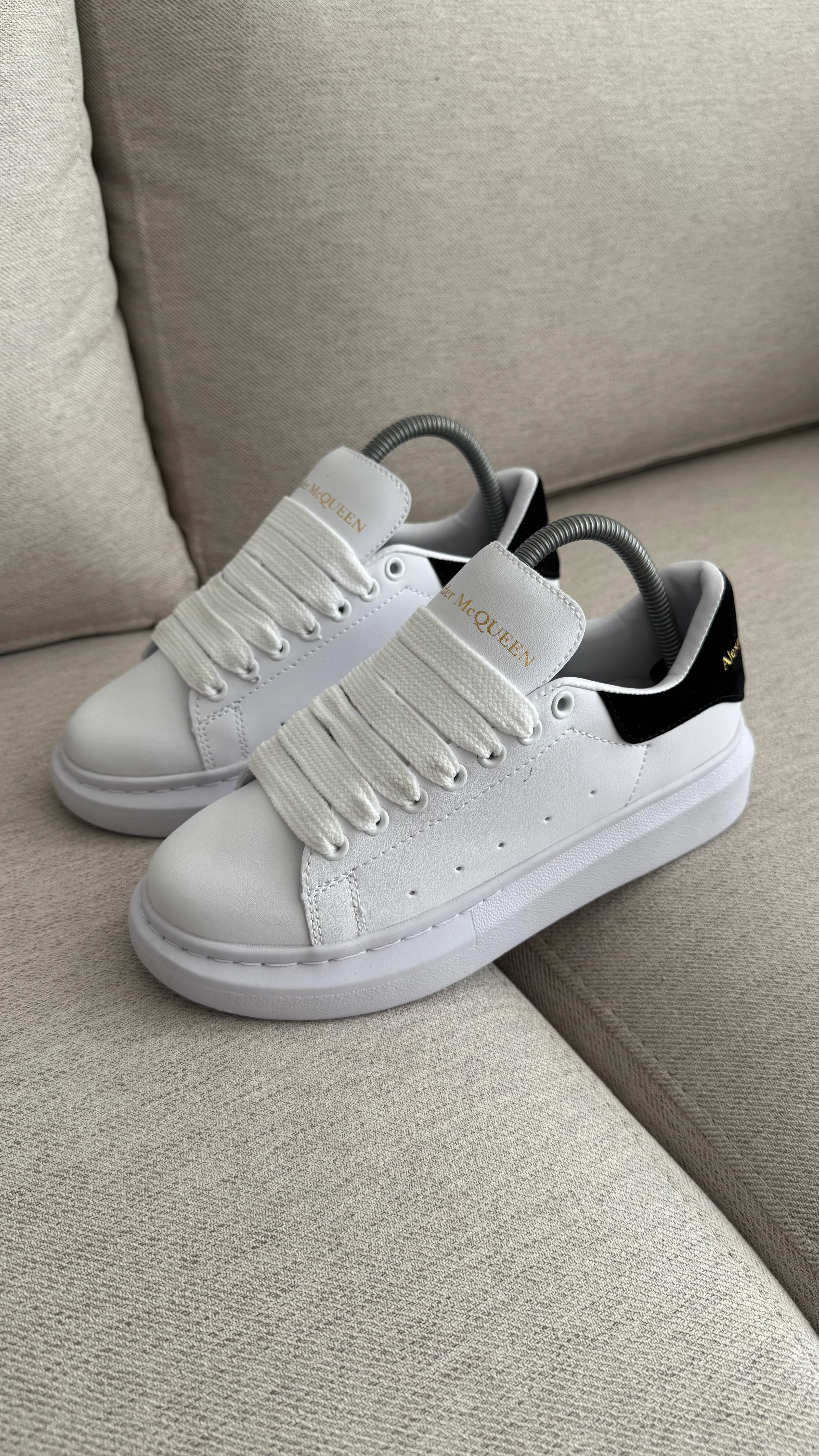 ALEXANDER MCQUEEN CLASICO BLANCO NEGRO - Image 10