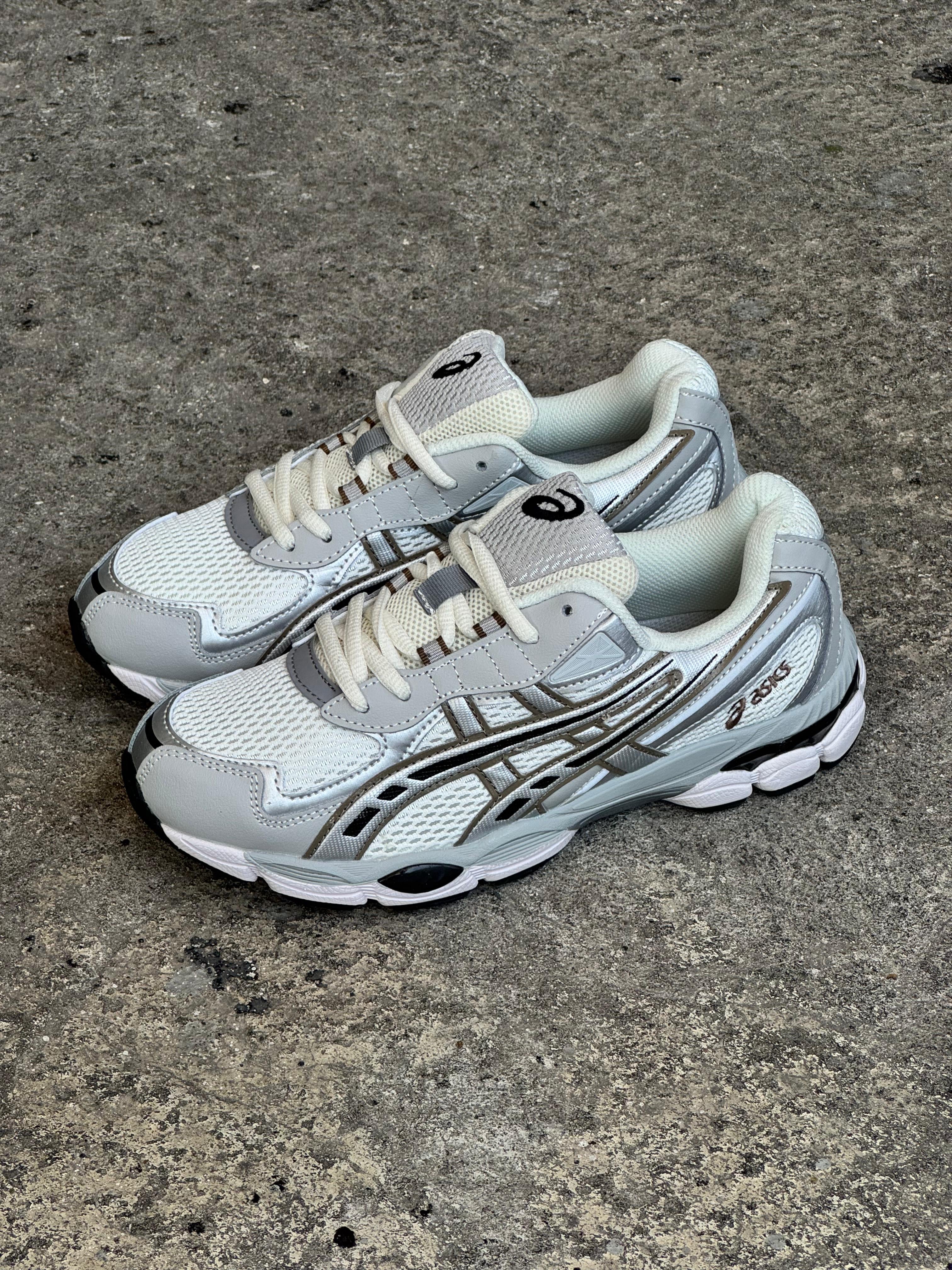 ASICS GREY